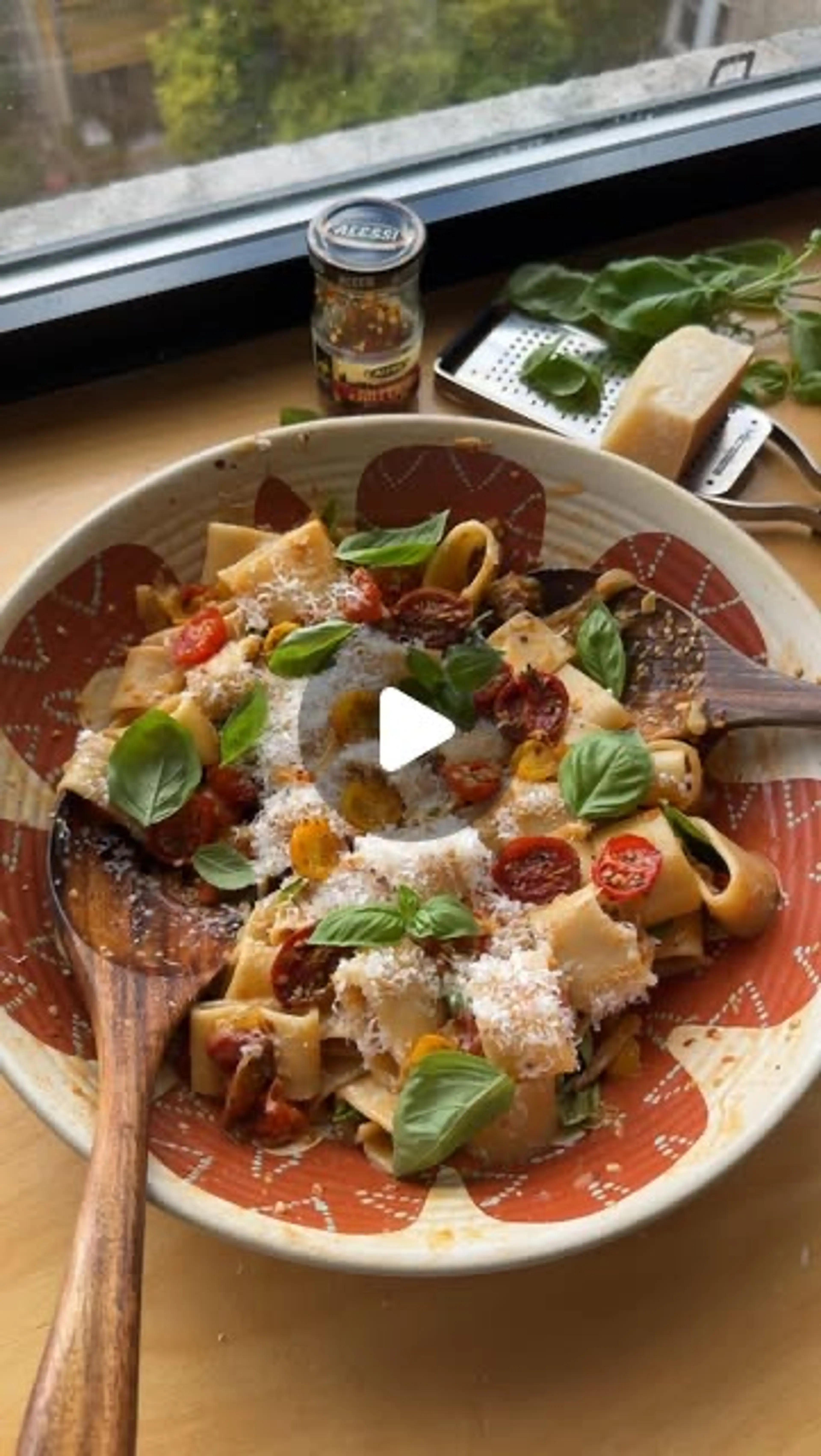 Spicy Cherry Tomato Pasta on Repeat These Days
