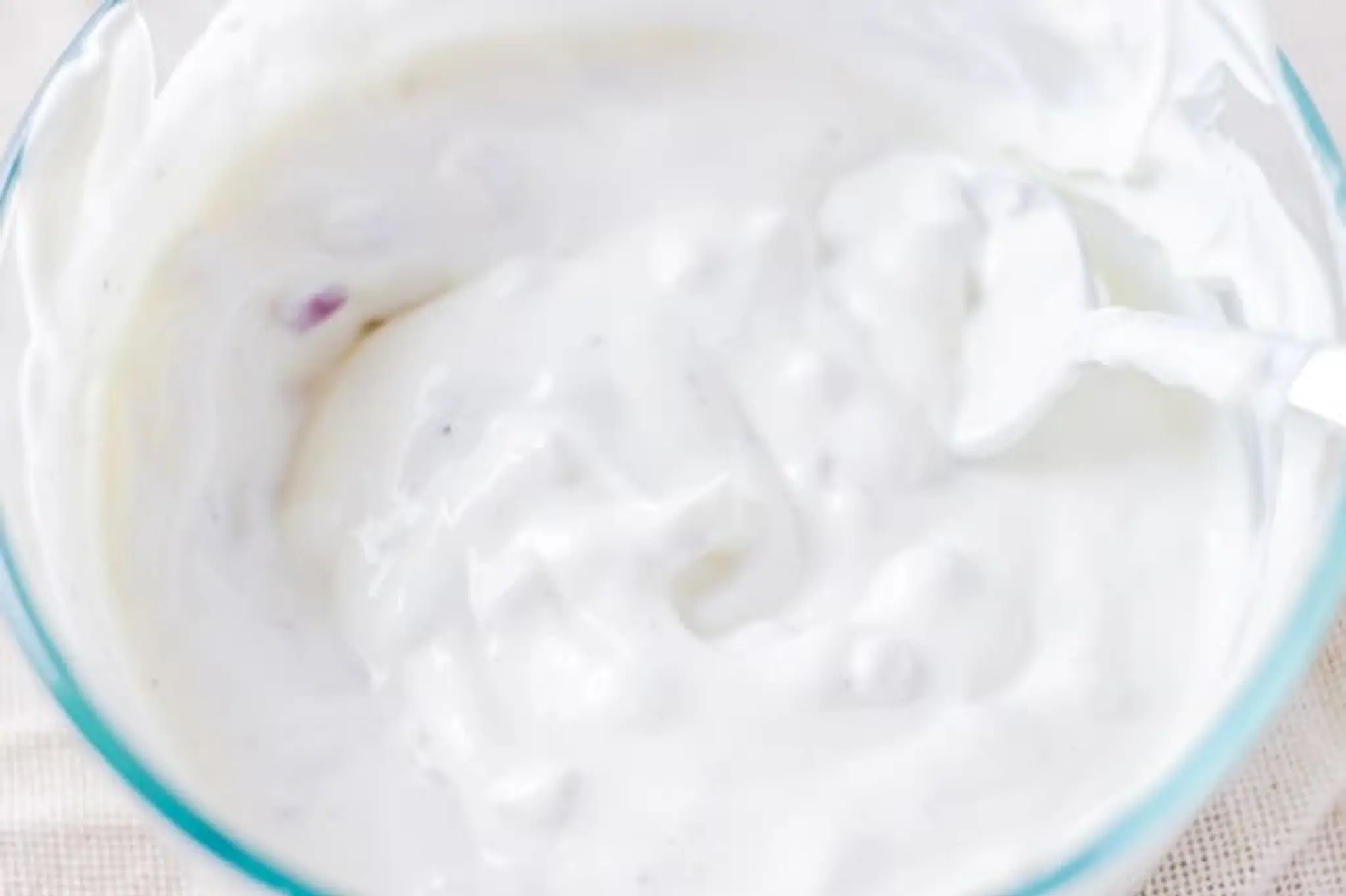 Yogurt with Shallot Dip (Maast o Moosir)