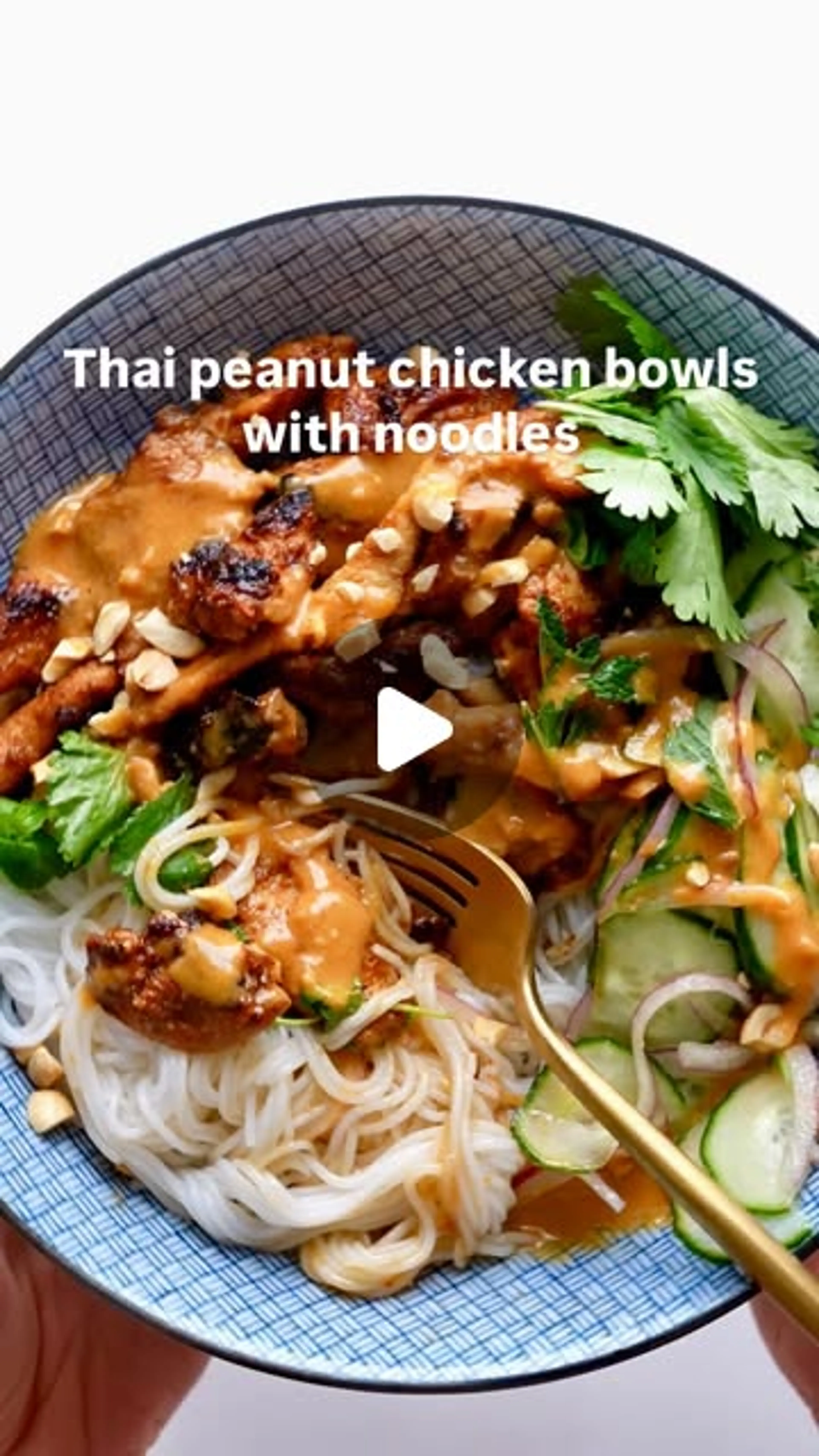 These Peanut Chicken Bowls with Noodles Are the Best Meal I’