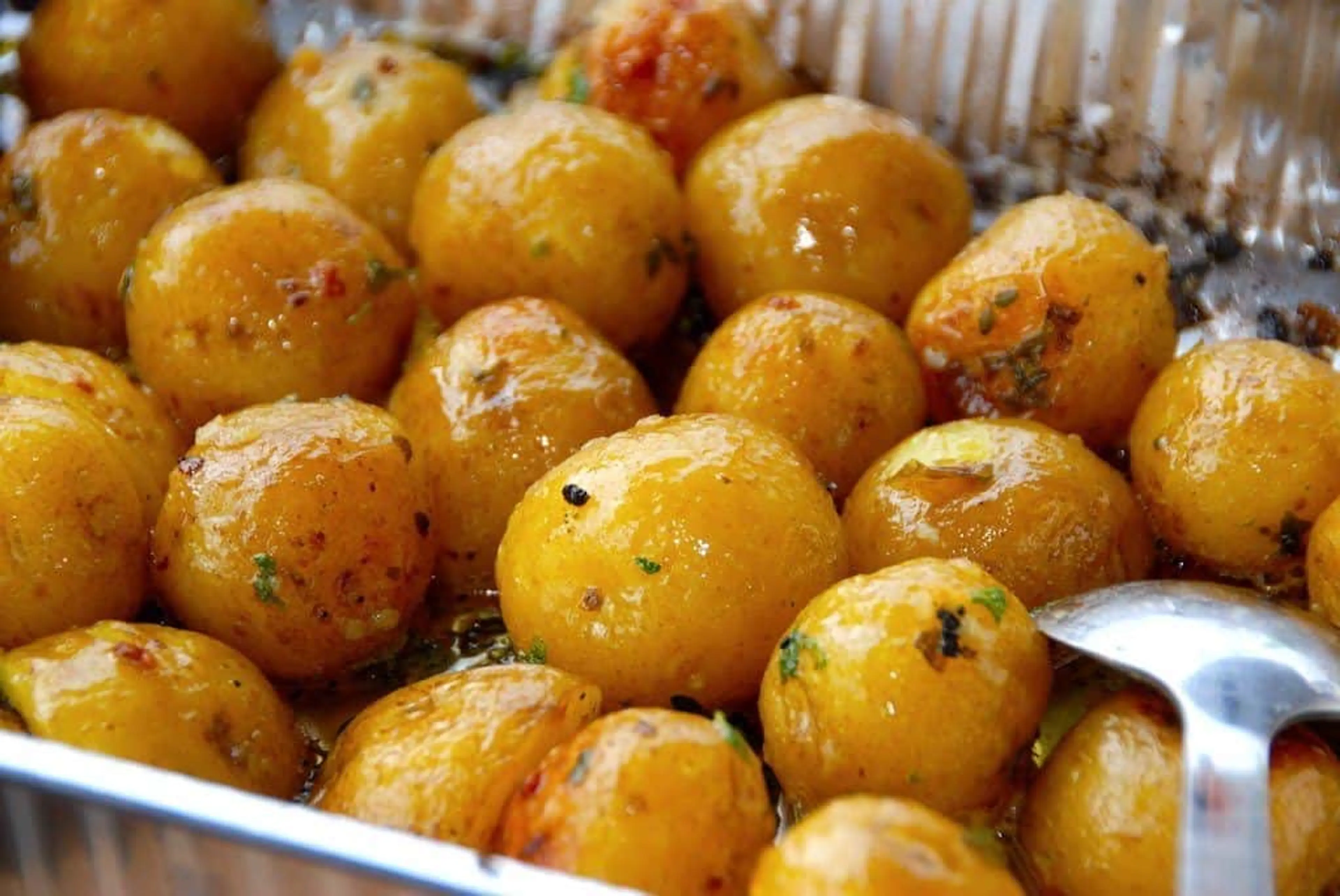 Grillede kartofler med hvidløg