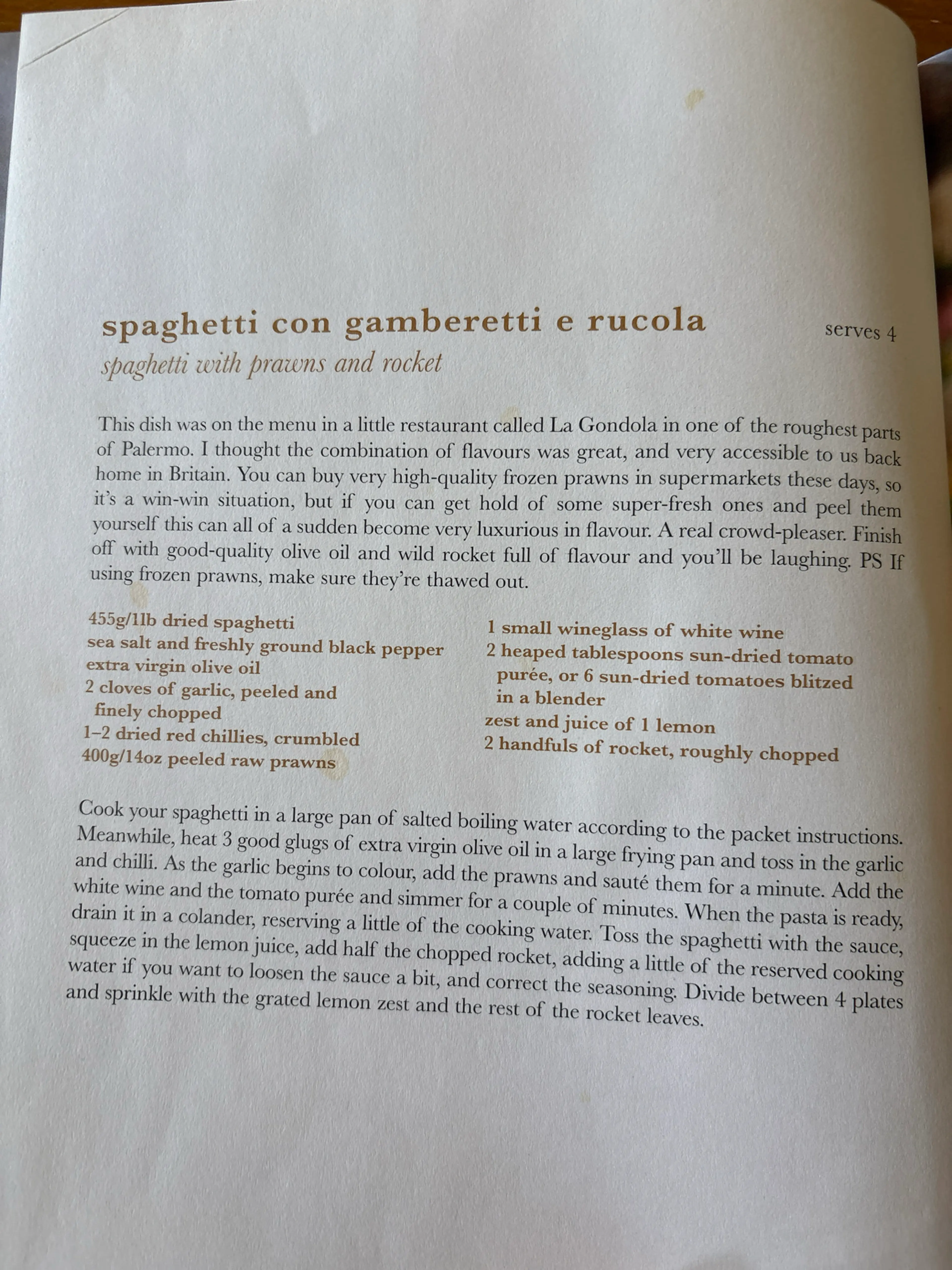 spaghetti con gamberetti e rucola spaghetti with prawns and