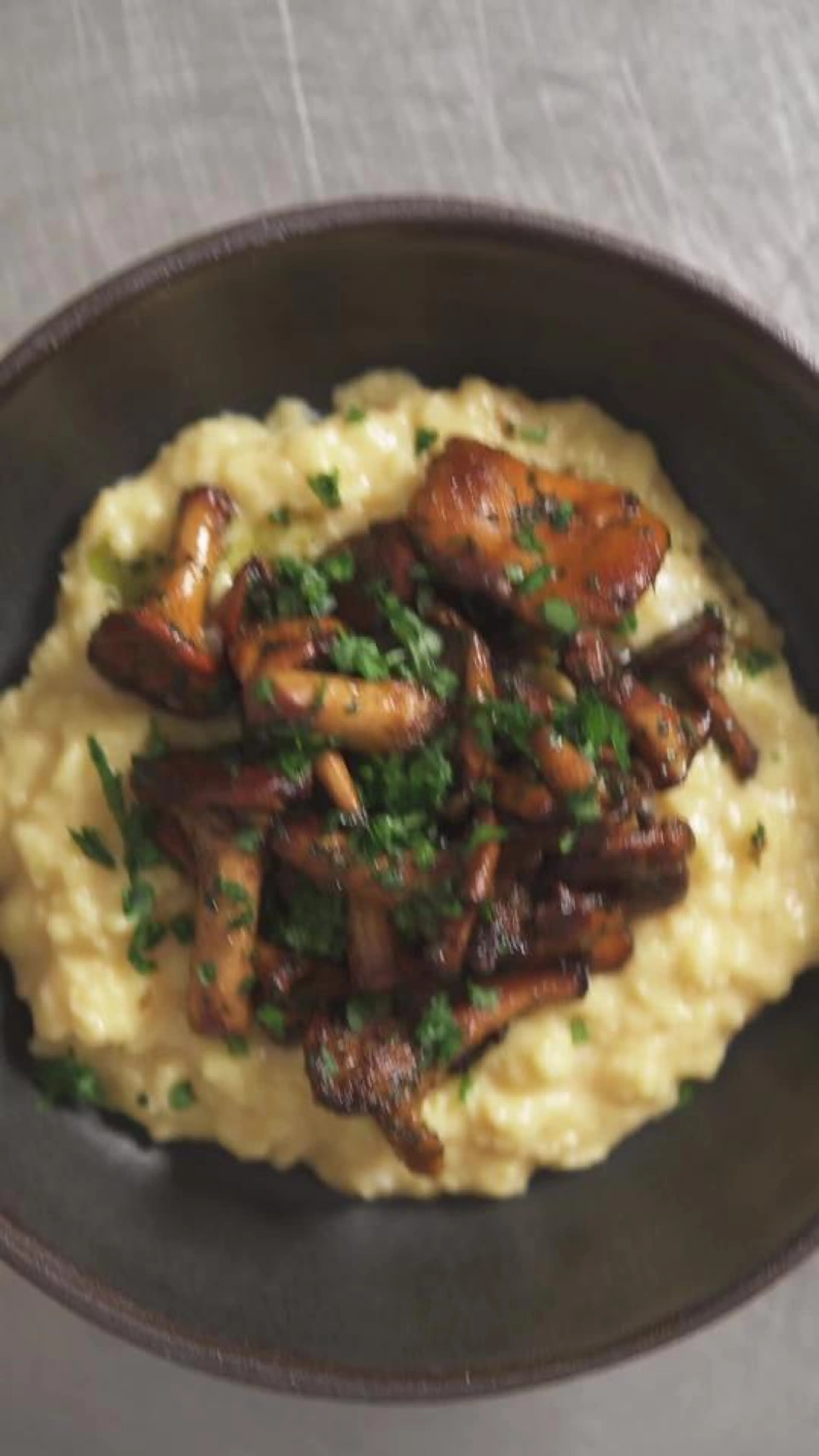 Œufs Brouillés Aux Girolles