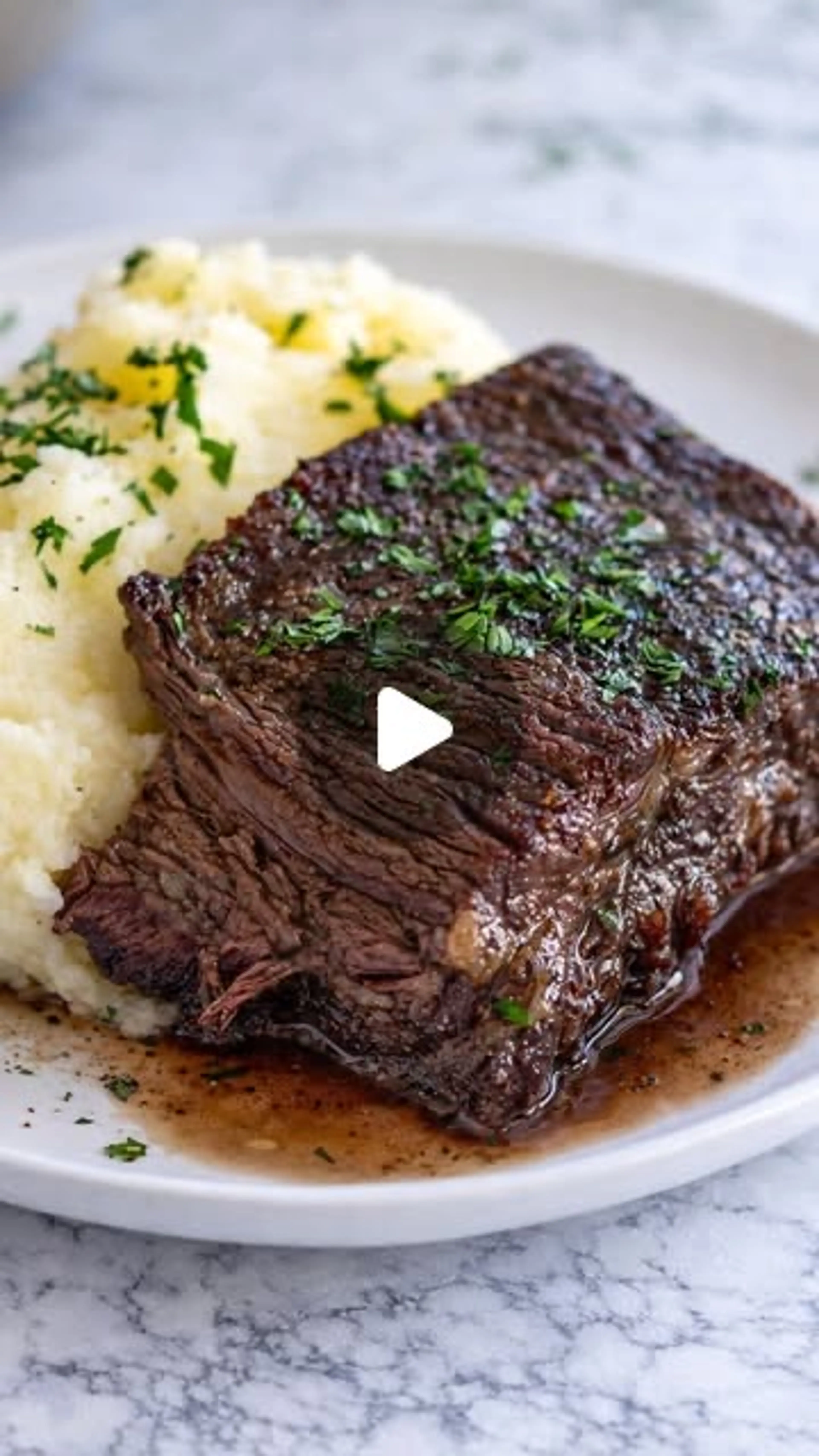 Fall-apart Slow Cooked Short Ribs Over Ultra Creamy Mashed P