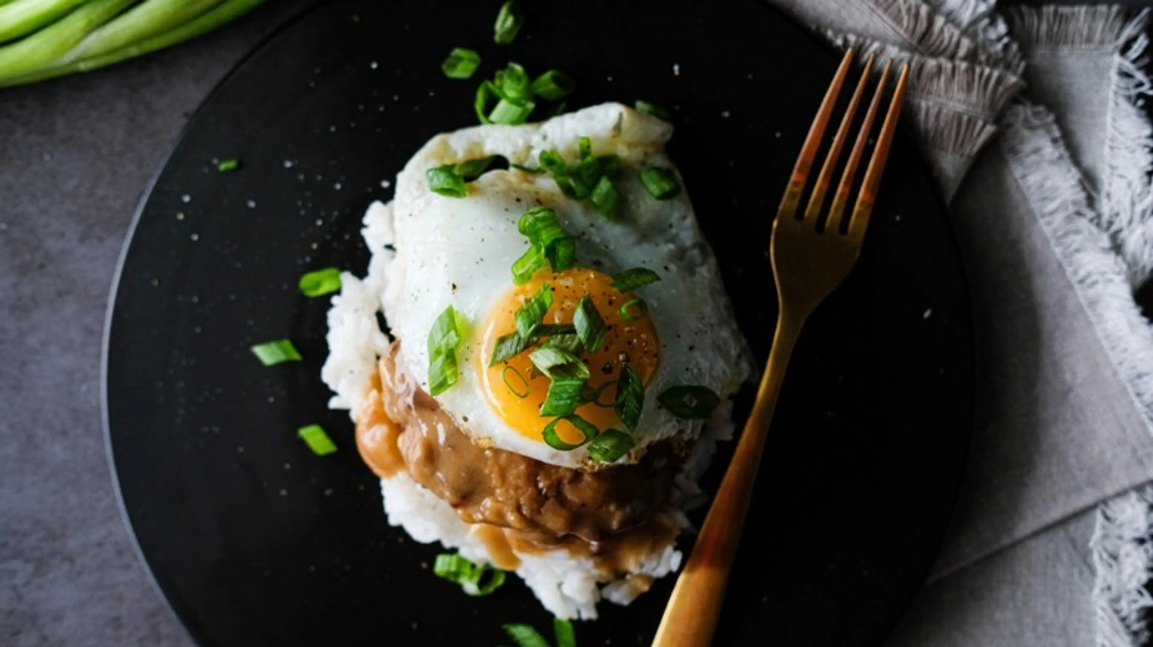 Classic Hawaiian Loco Moco