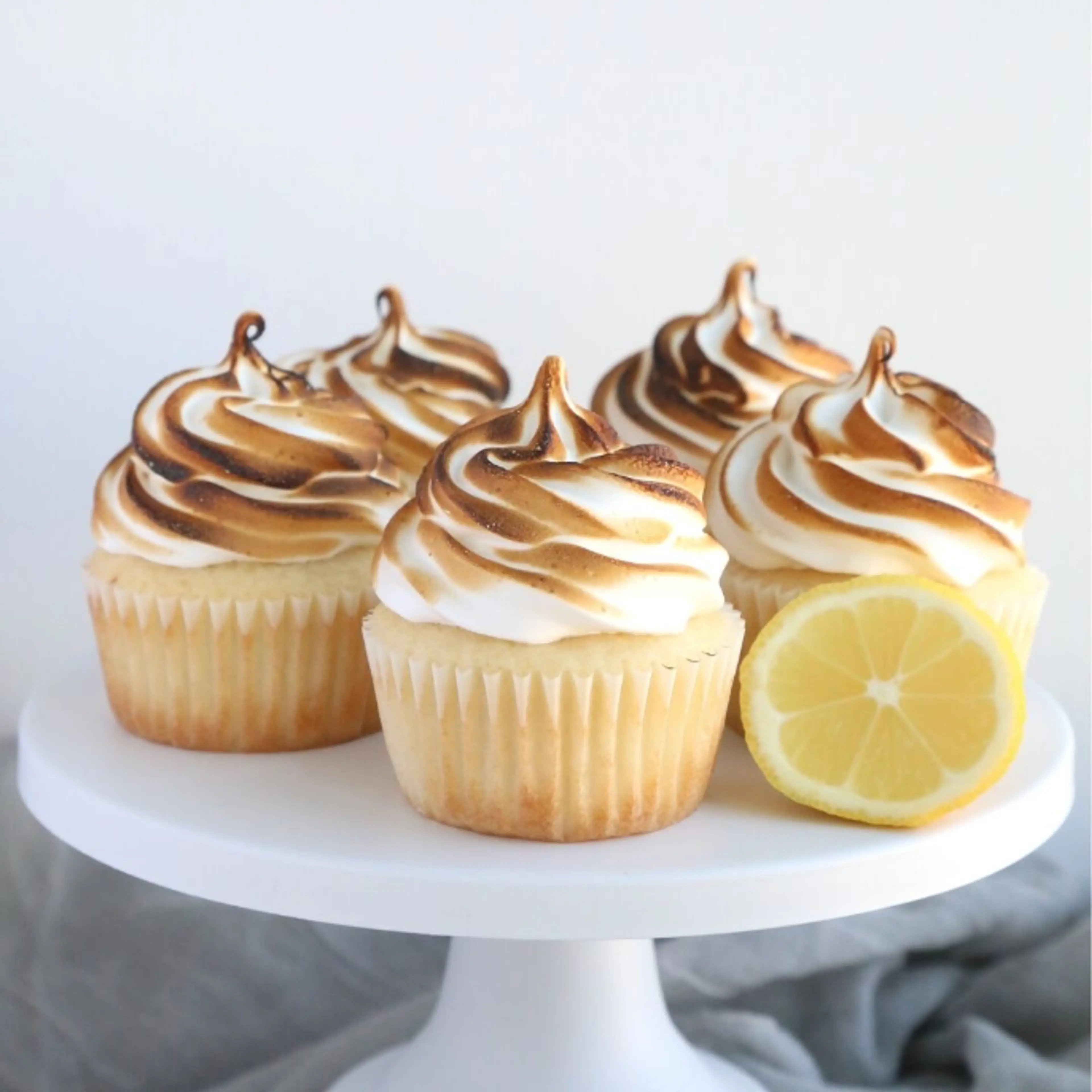 Lemon Meringue Cupcakes
