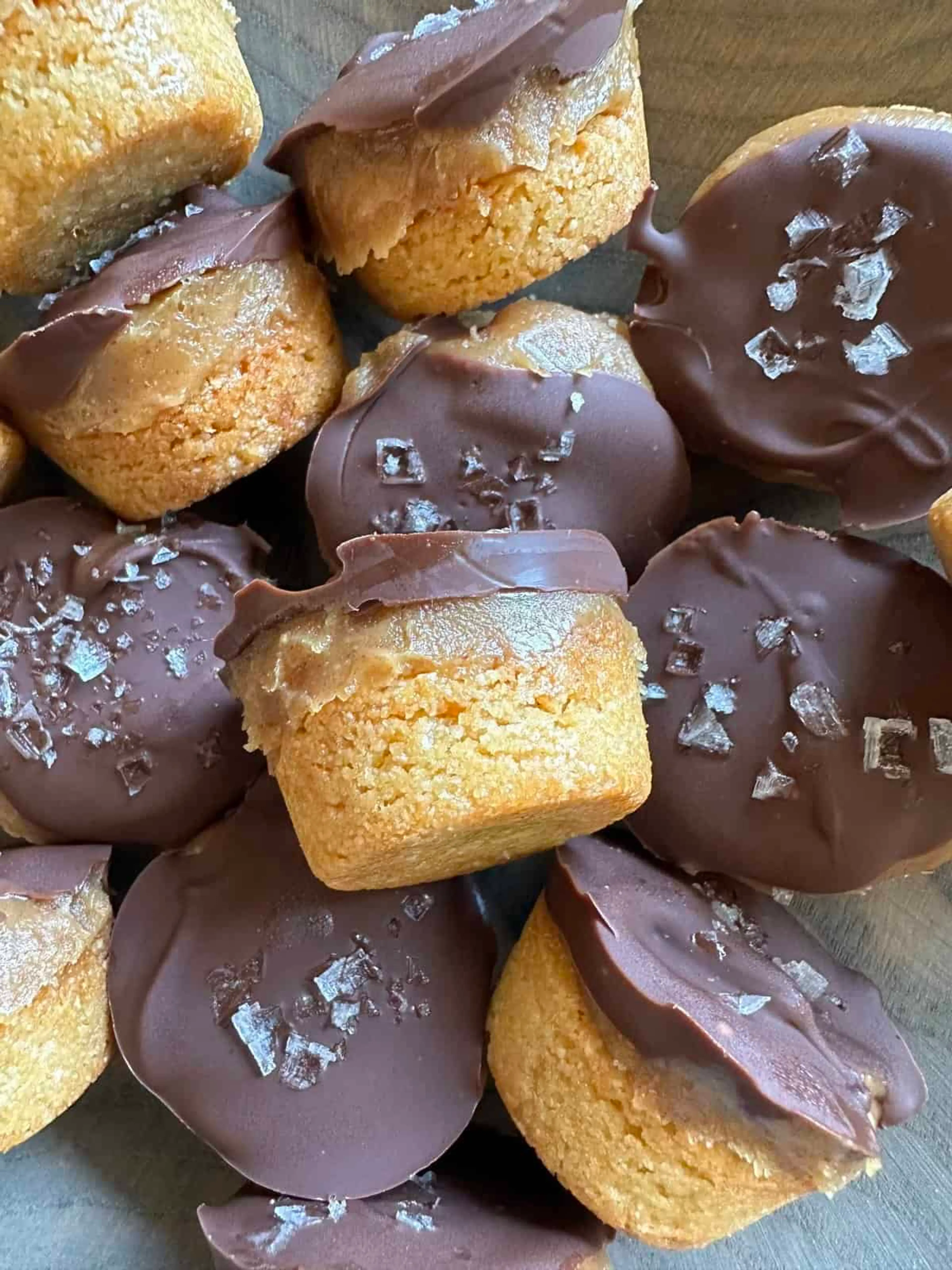 Healthy Twix Cups