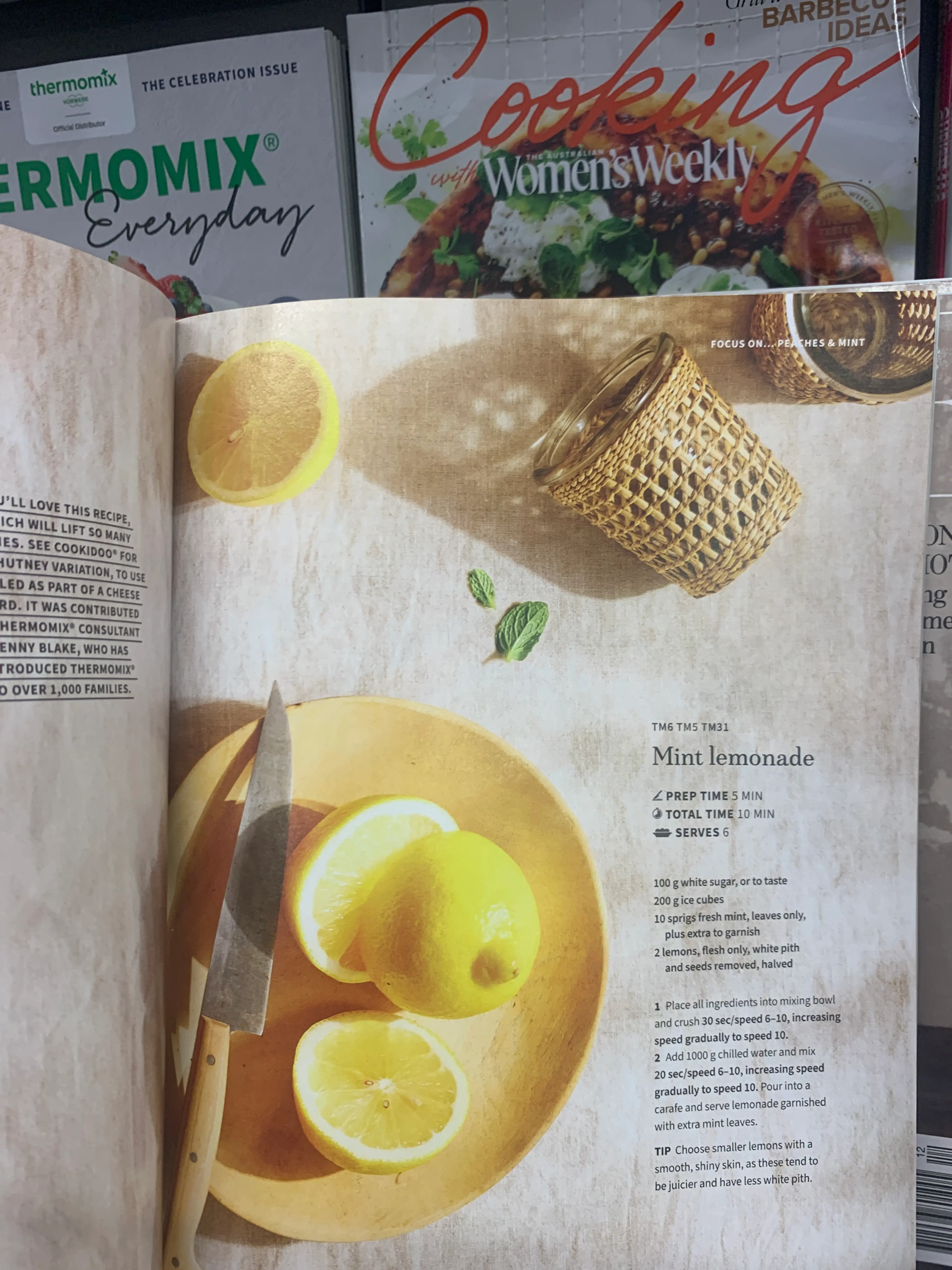 Mint lemonade