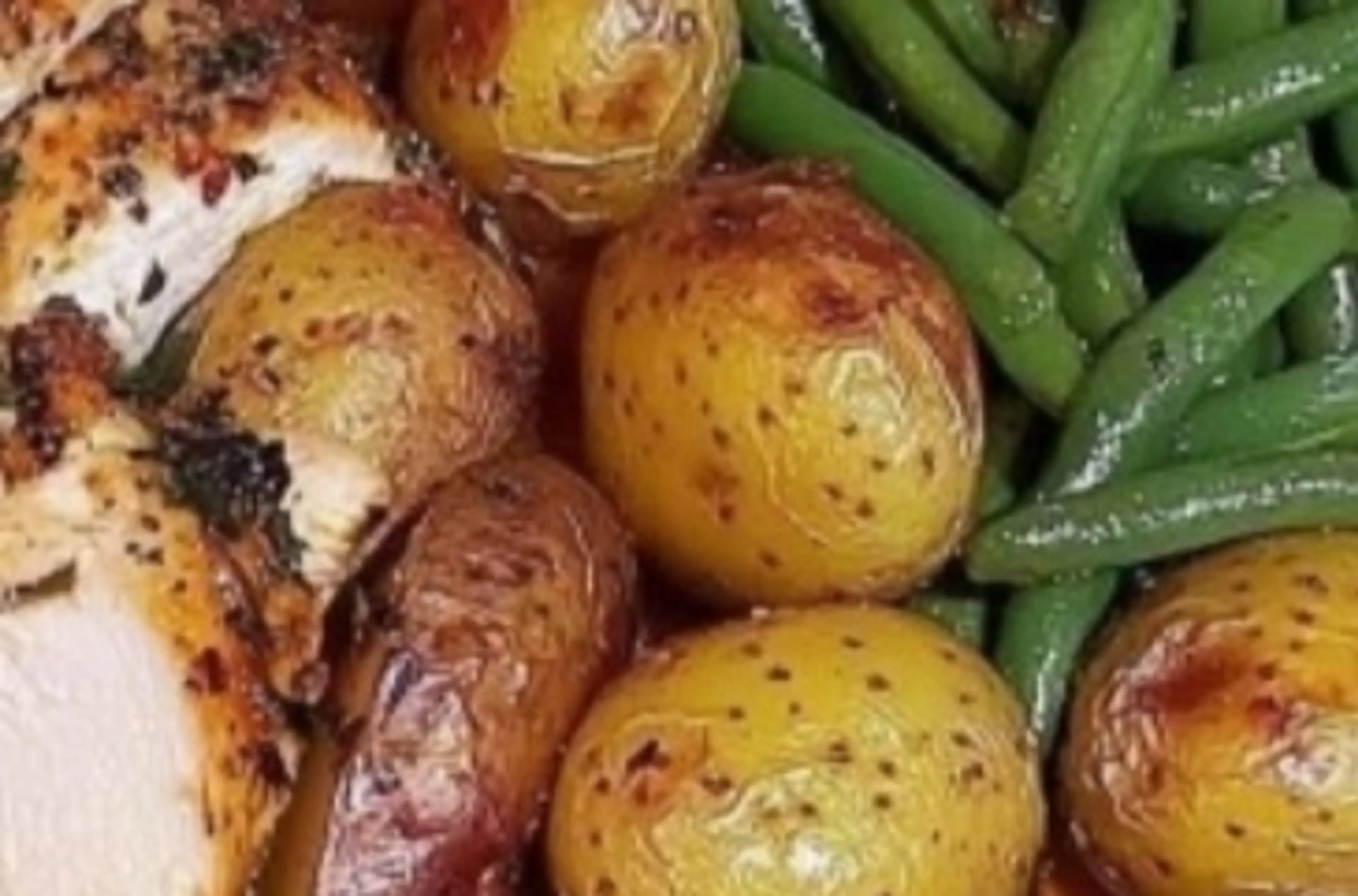 One-Pan Garlic Herb Chicken with Potatoes & Green Beans