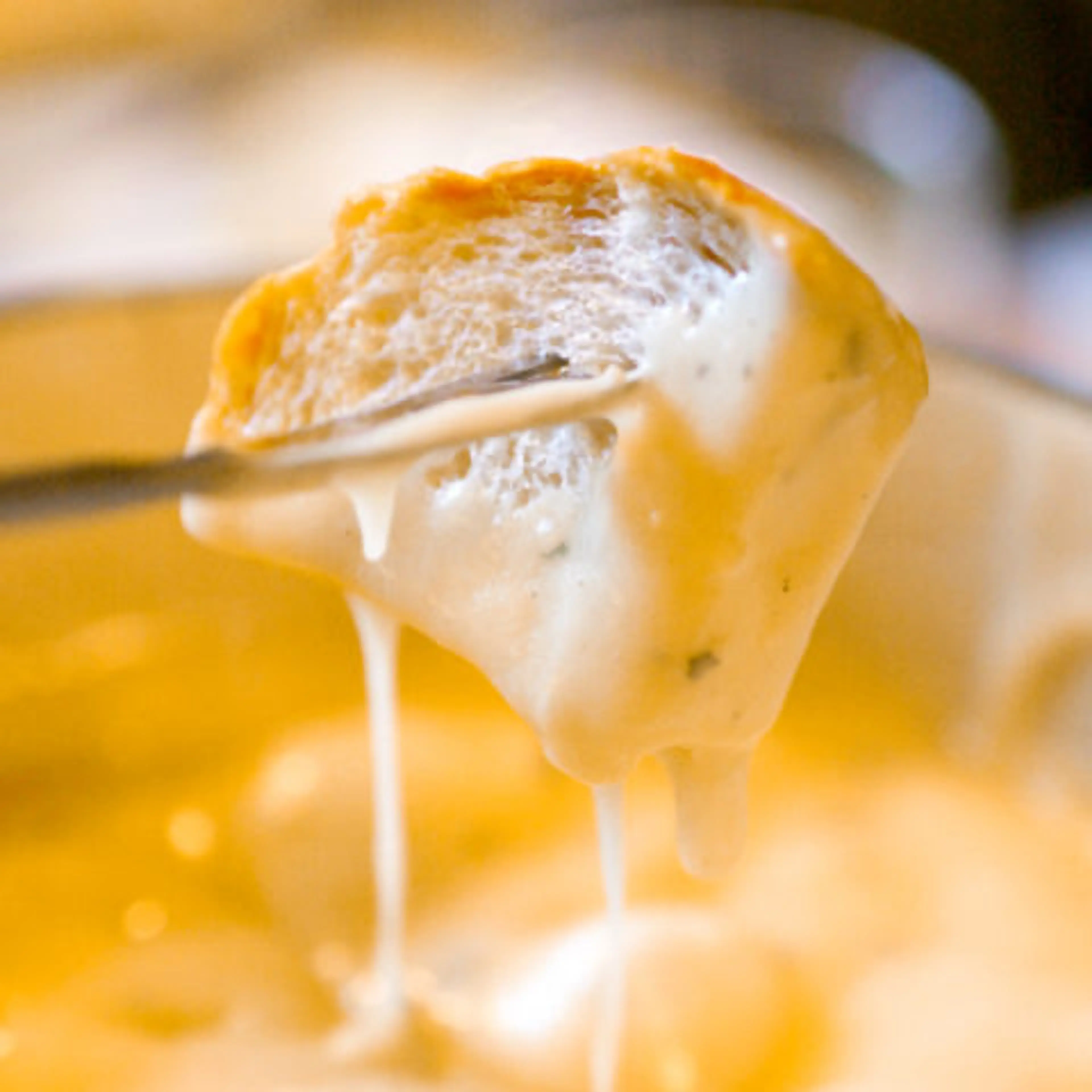 Melting Pot Copycat Beer Cheese Fondue