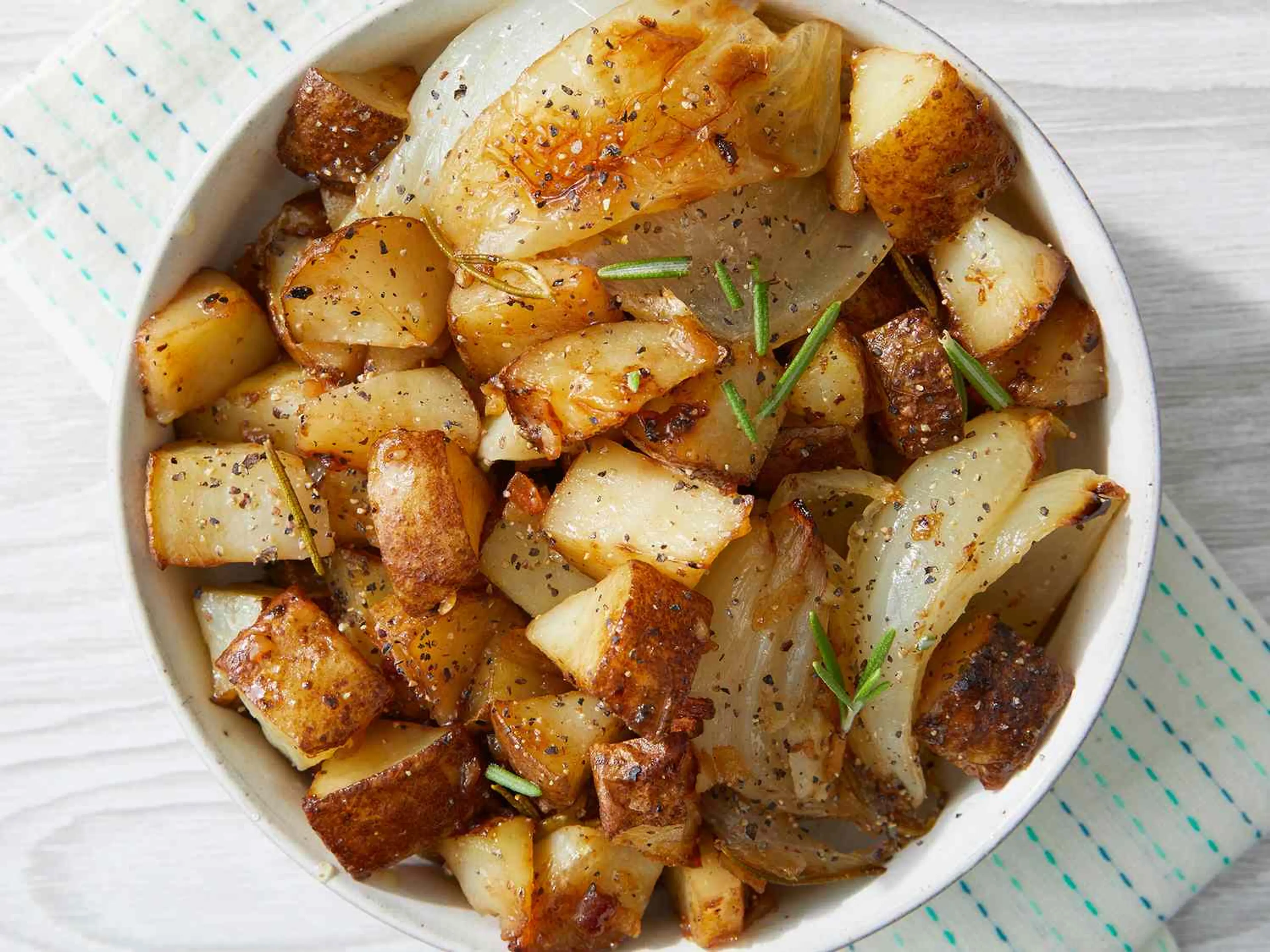 Roasted Potatoes and Onions - Easy and Delicious