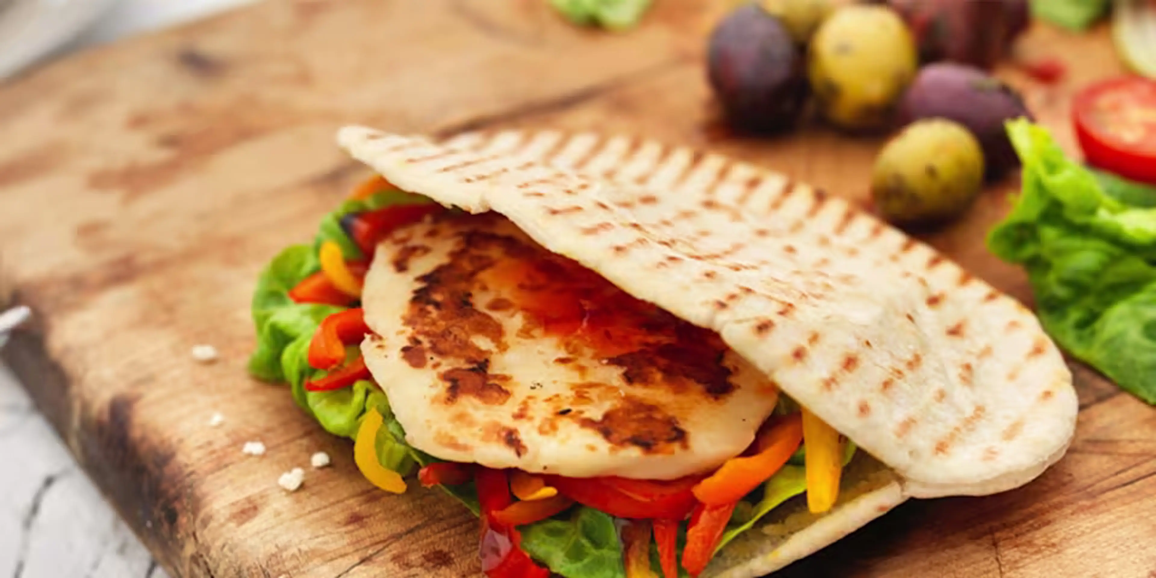 Sweet chilli halloumi and pitta