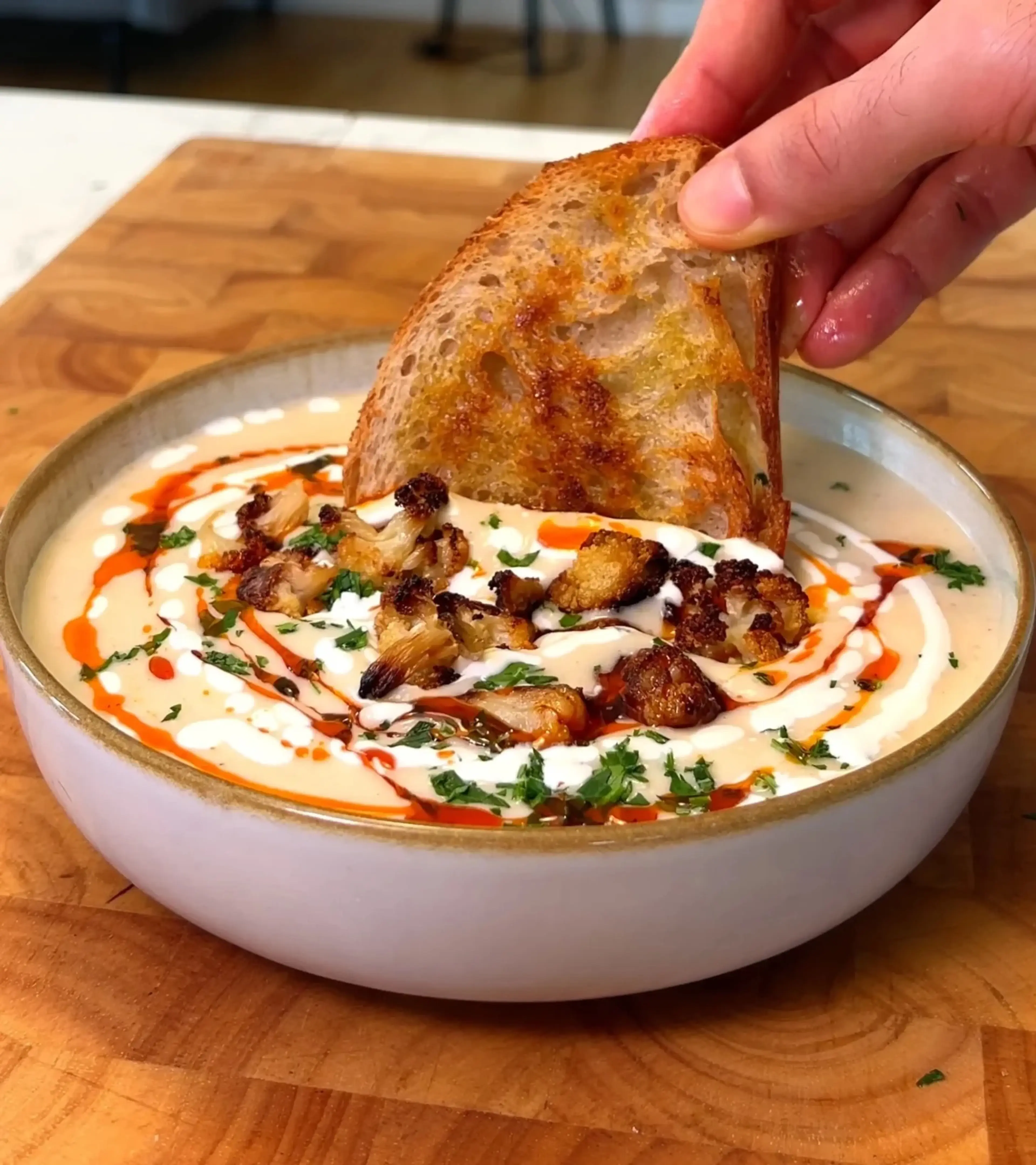 Creamy Roasted Cauliflower Soup