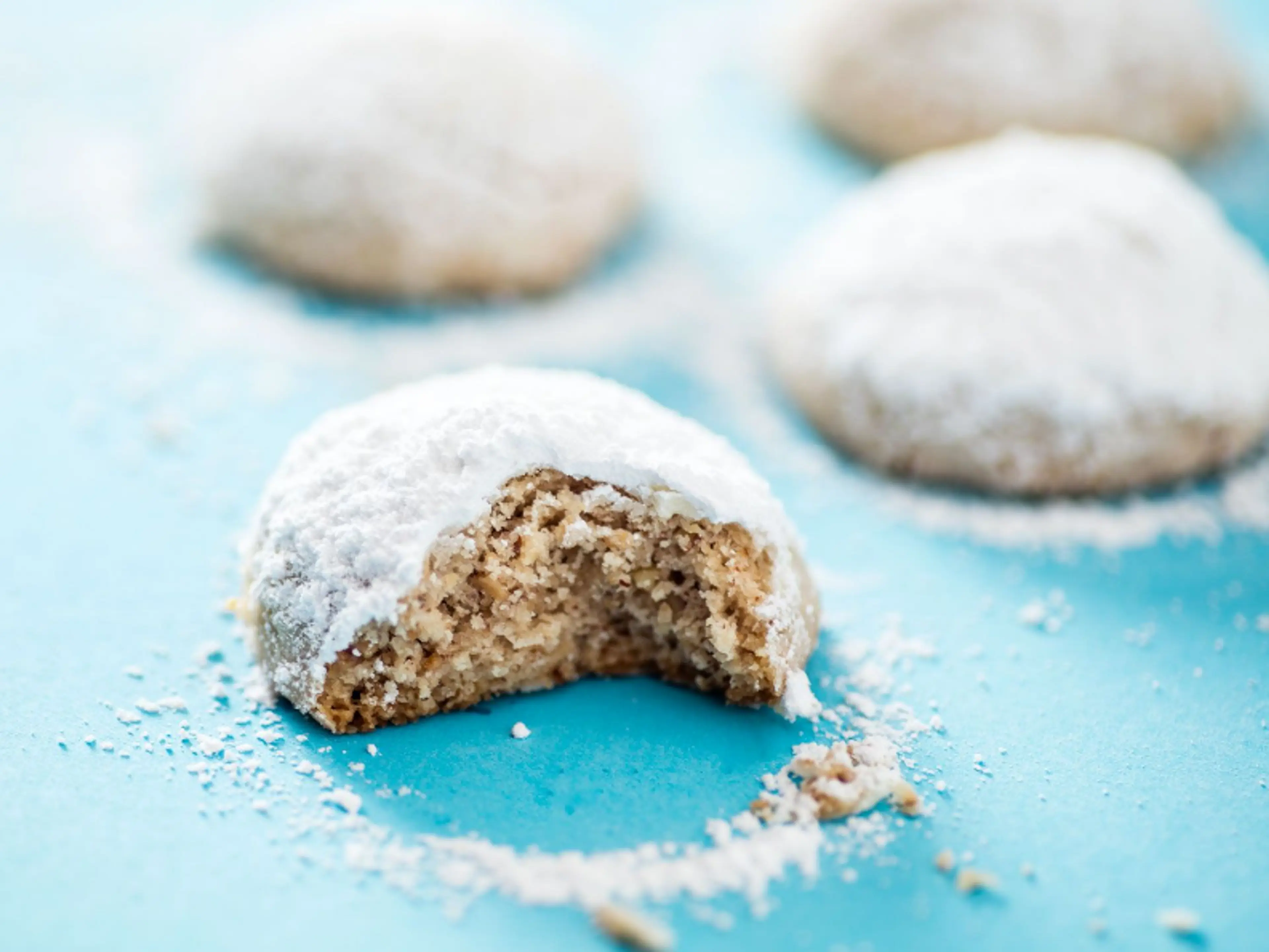 Mexican Wedding Cookies (Snowballs/Butterballs)