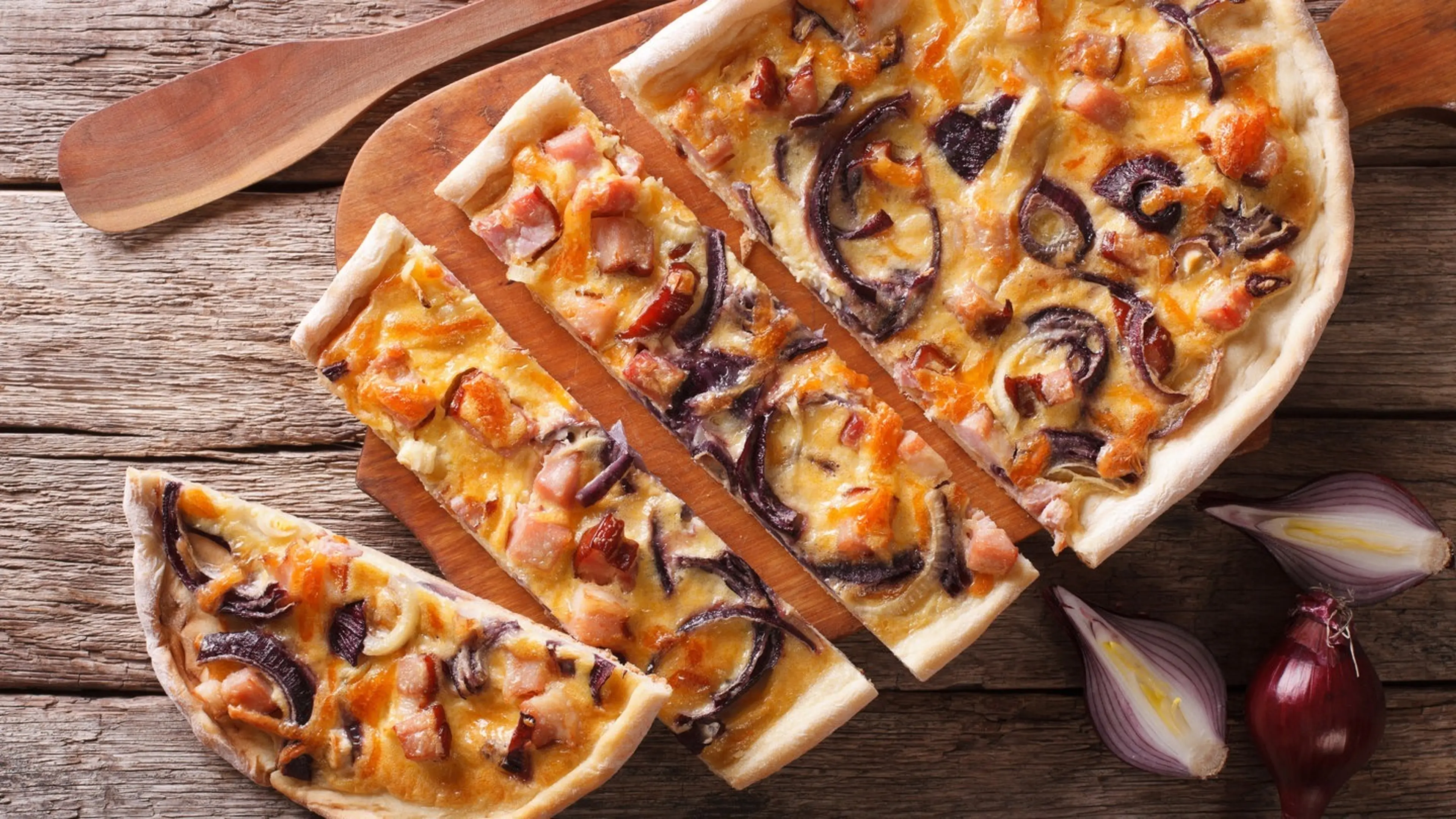 Selbstgemachter Flammkuchen