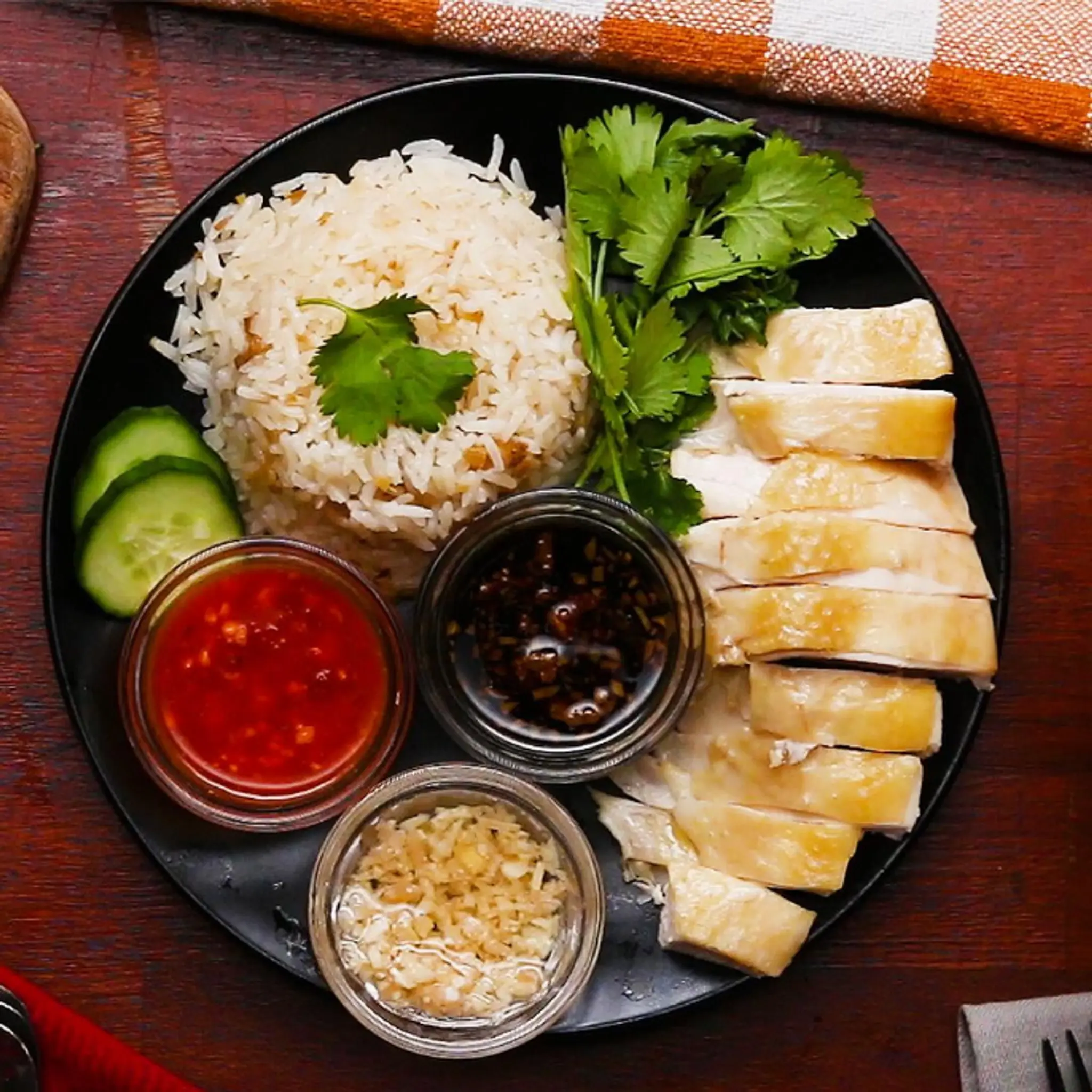 Hainanese chicken rice
