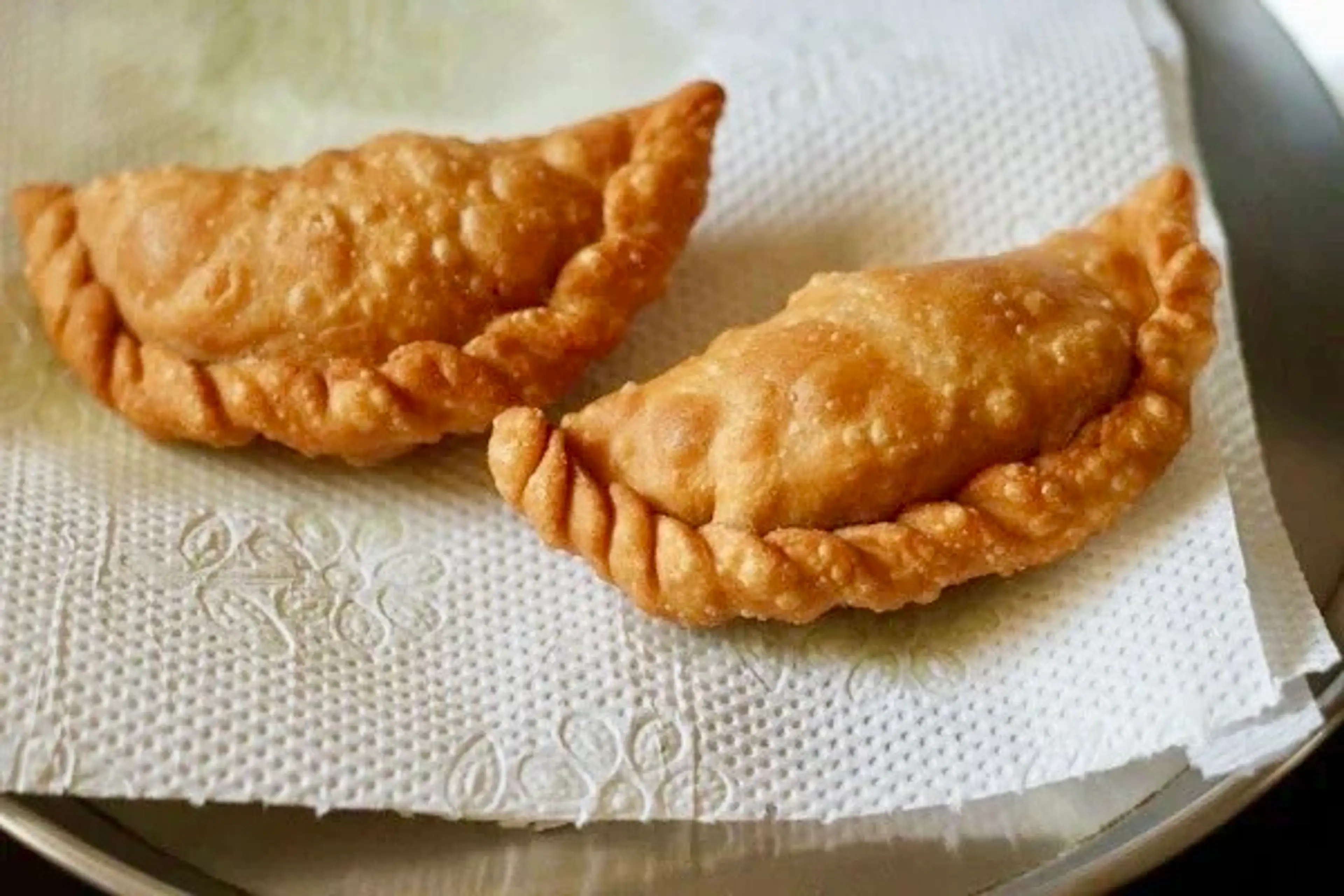 Gujiya Recipe (Fried and Baked)
