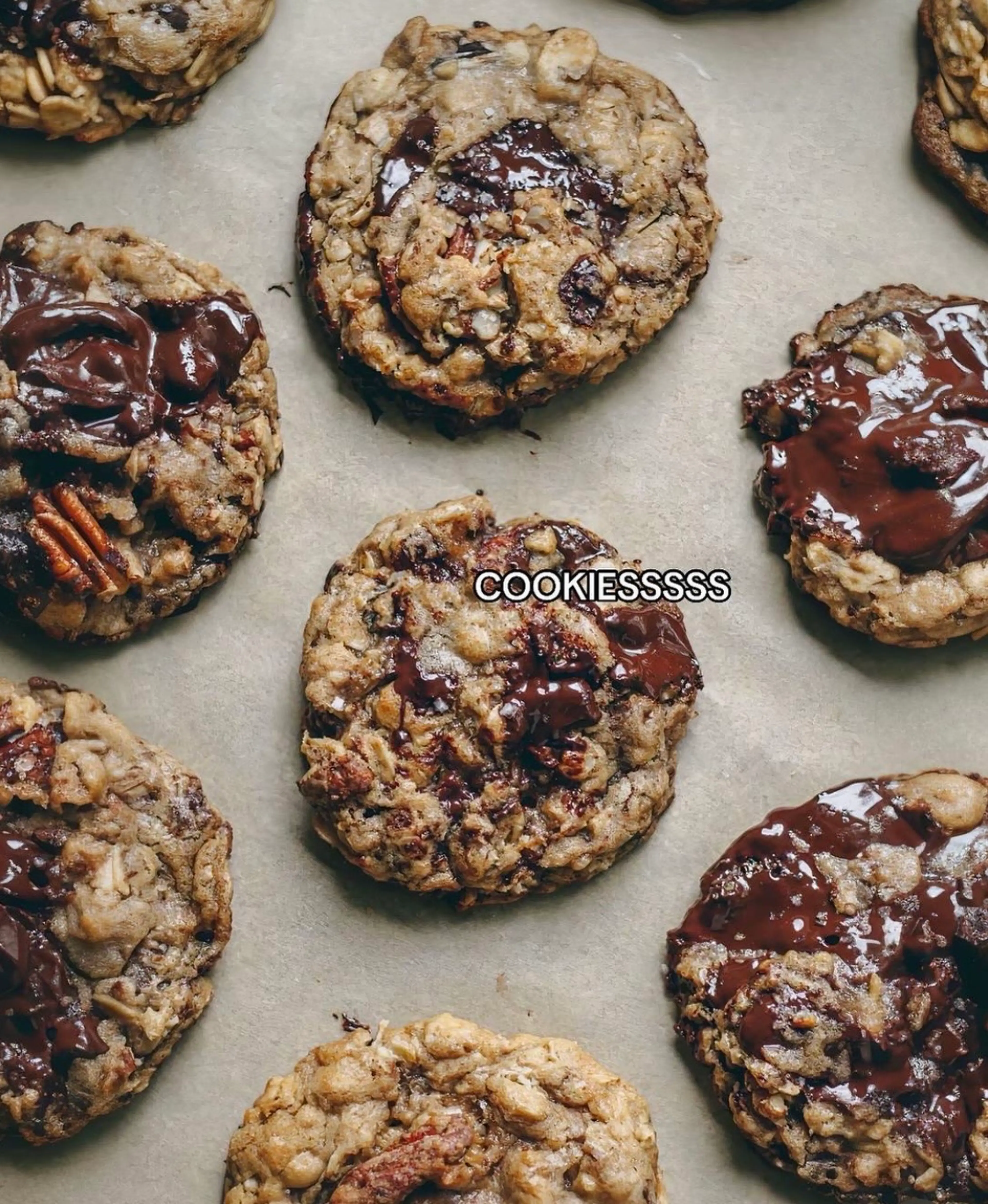 Maple Pecan Oatmeal Chocolate Chip Cookies