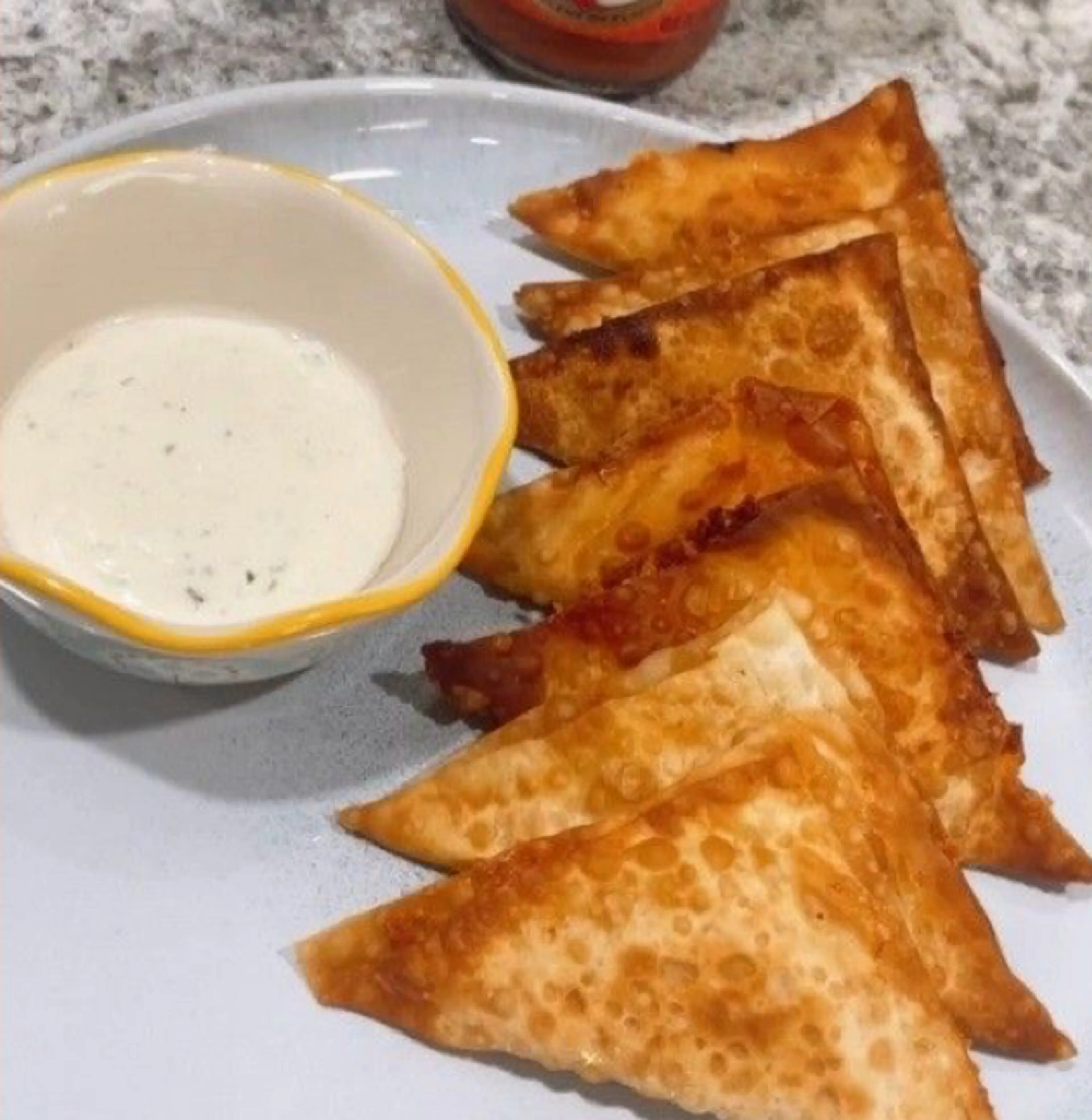 BUFFALO CHICKEN WONTONS