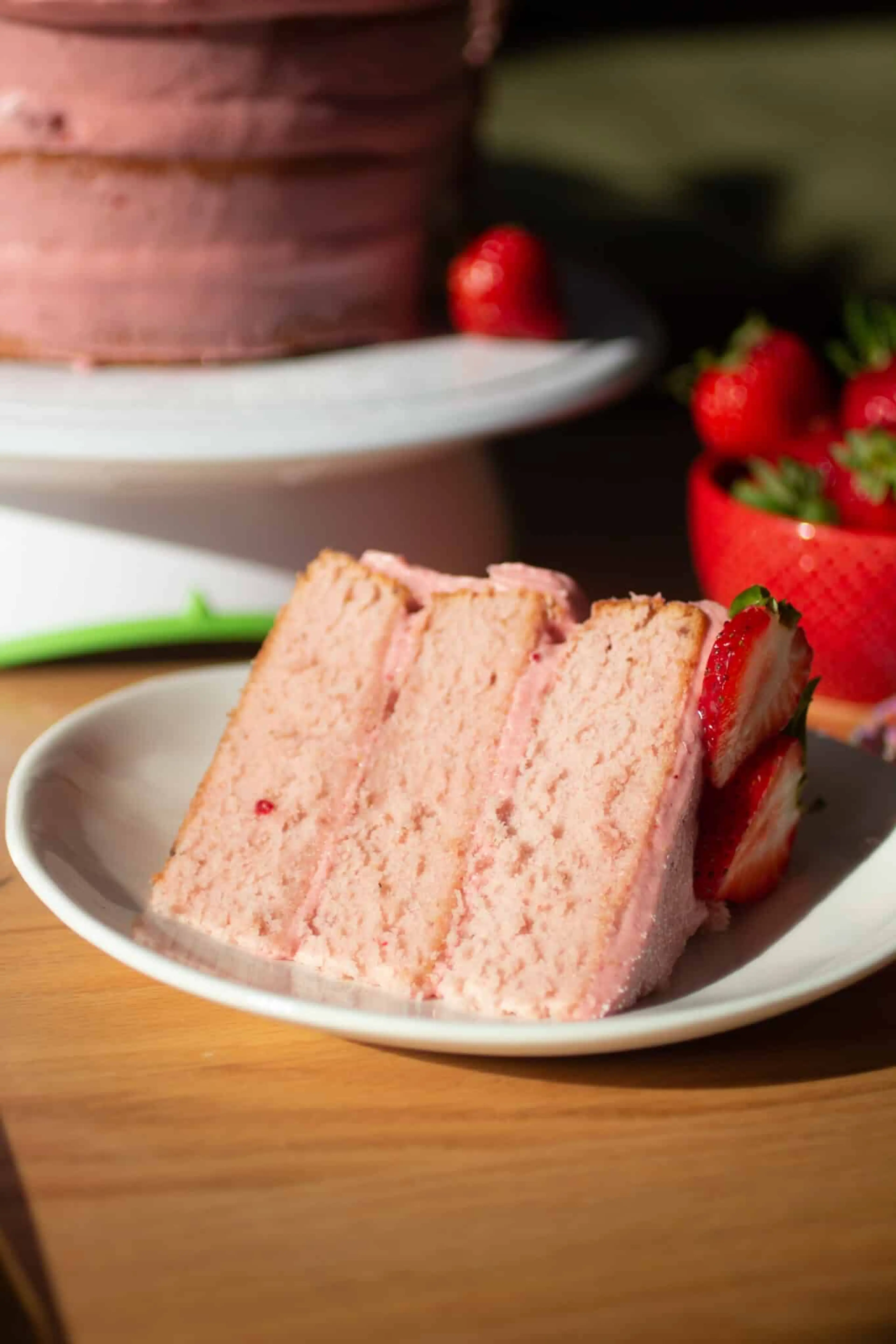Homemade Strawberry Cake (with cream cheese frosting)