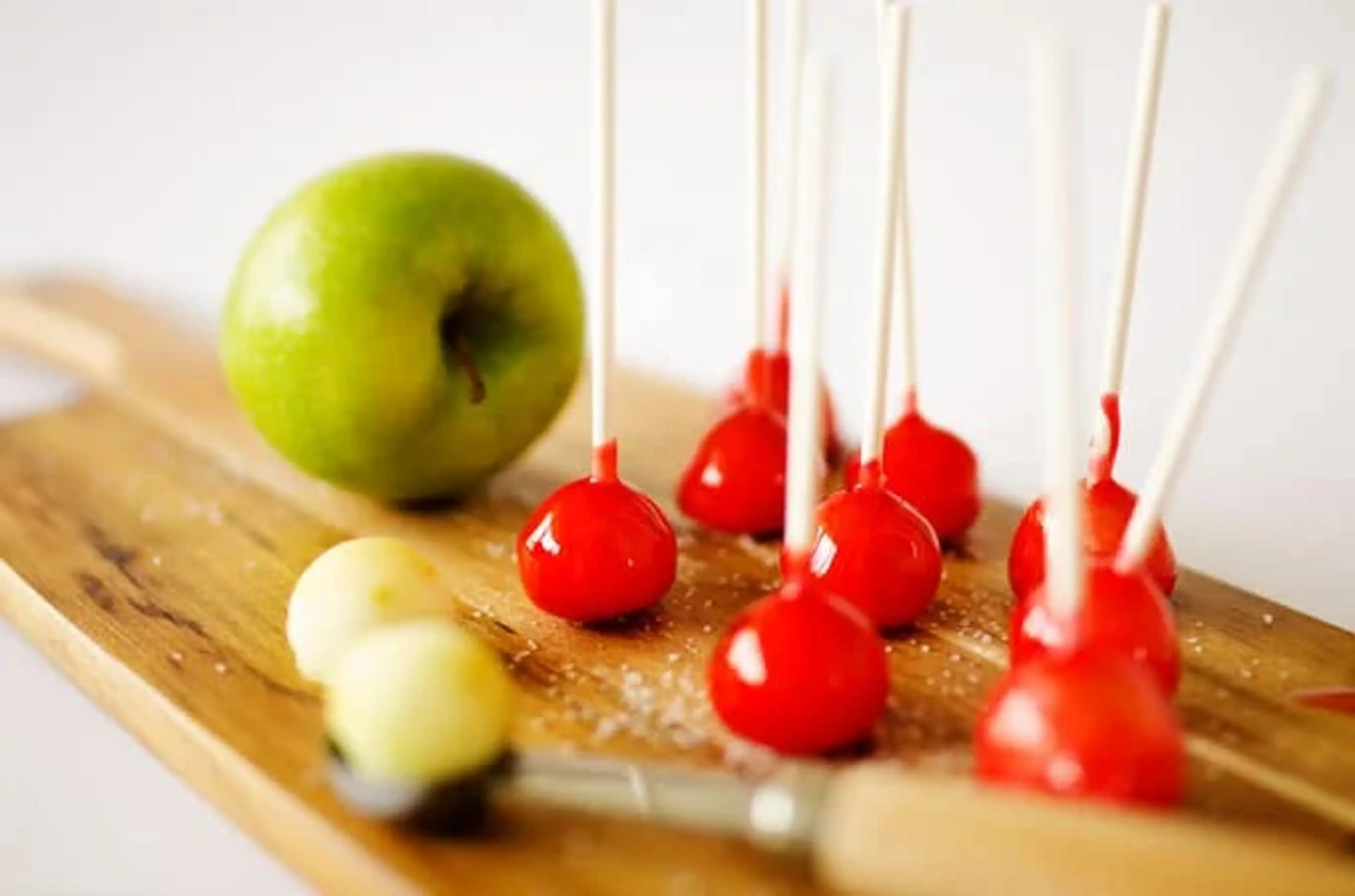 Candy Apple Lollipops