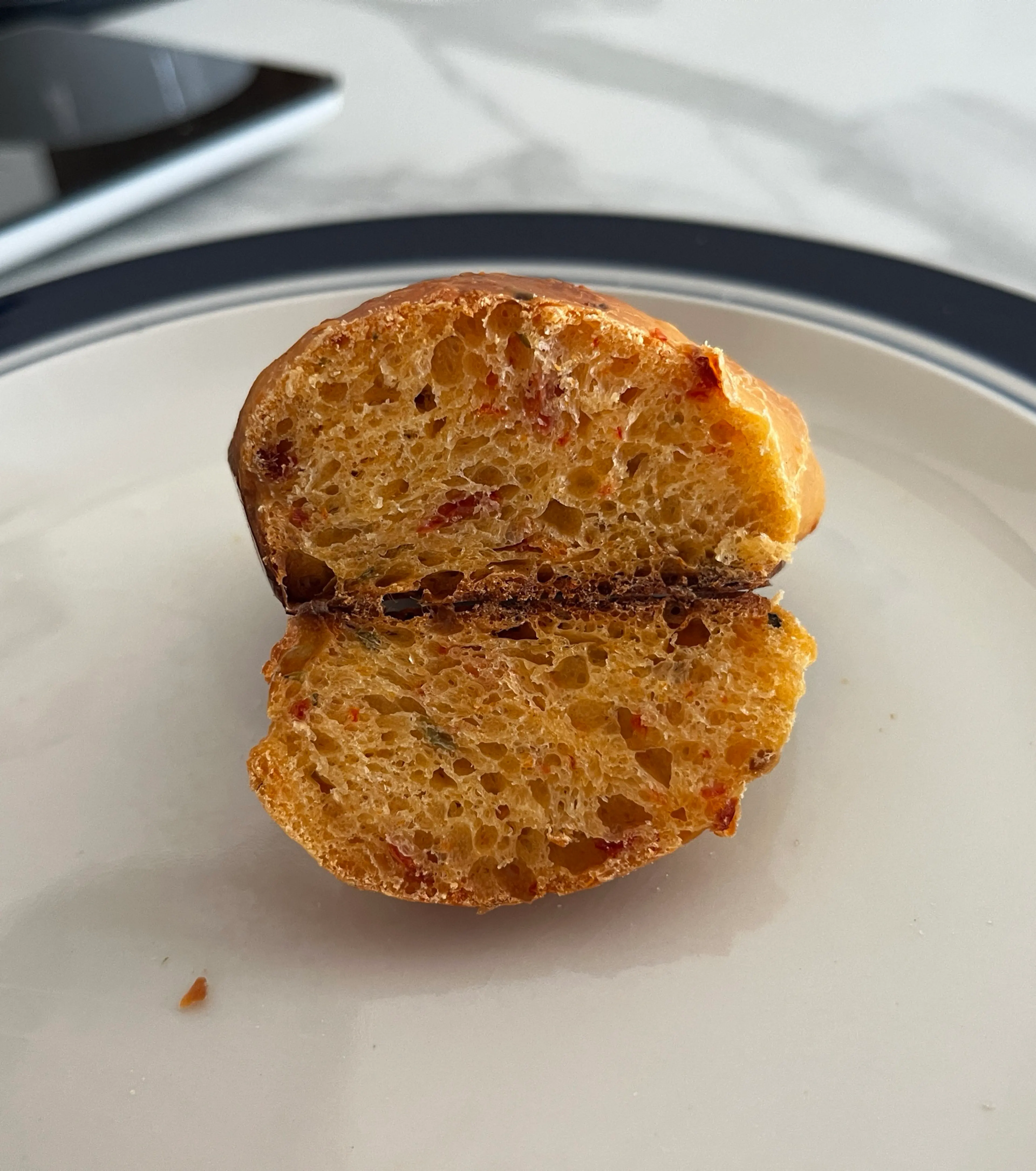 Sun-Dried Tomato and Oregano Rolls