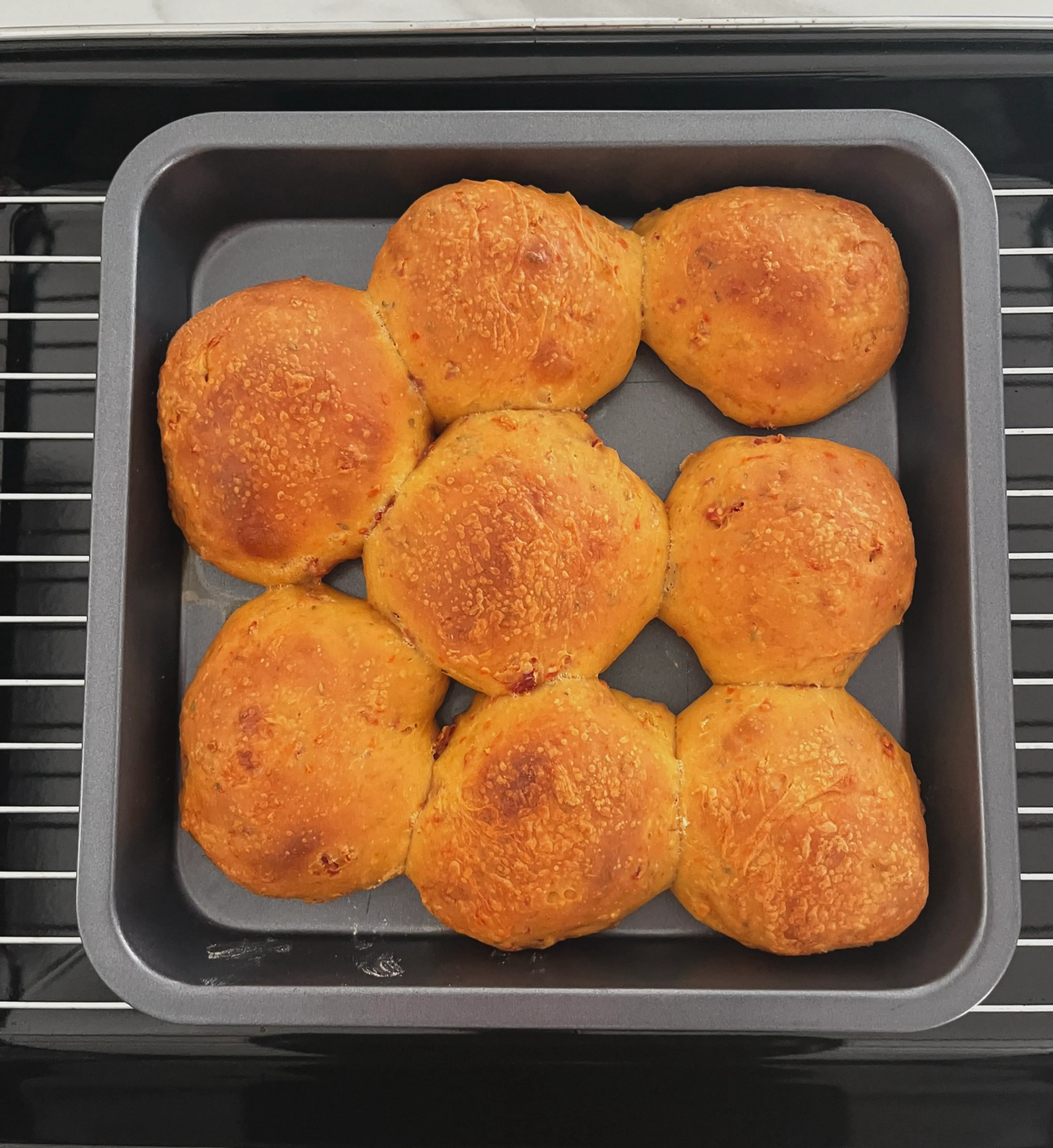 Sun-Dried Tomato and Oregano Rolls