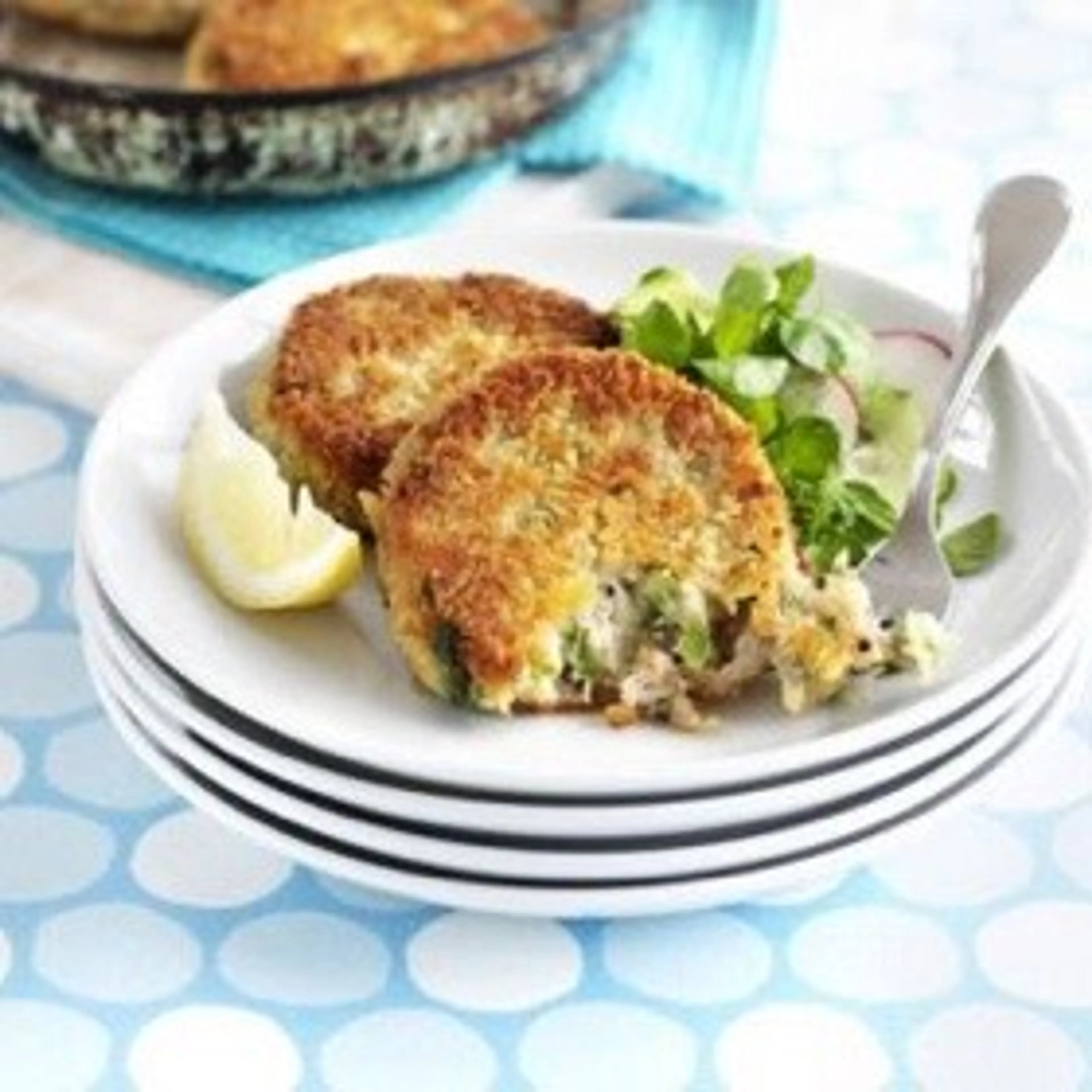 Peppered mackerel fish cakes