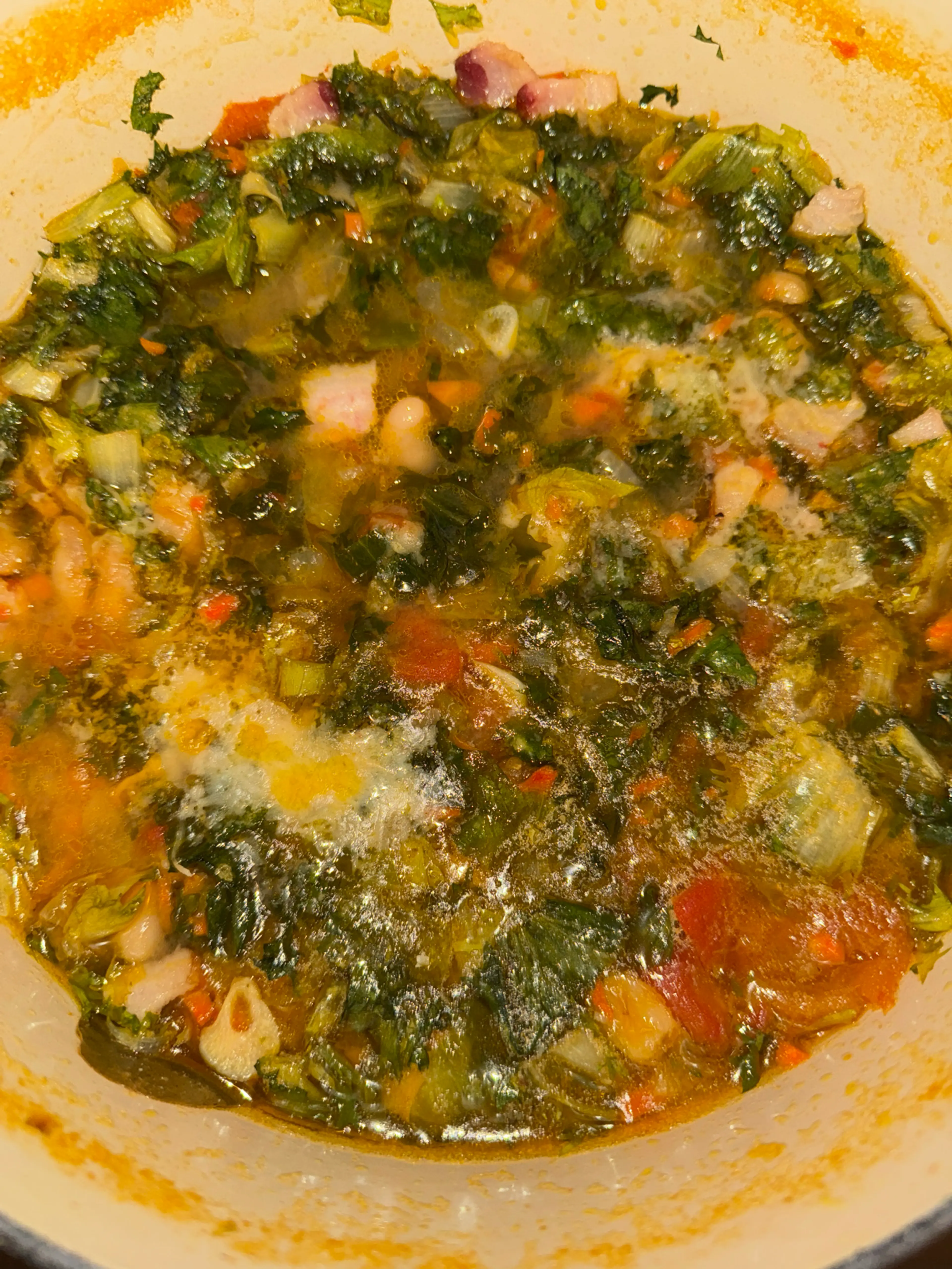 Chunky: Tuscan Bean and Kale Soup