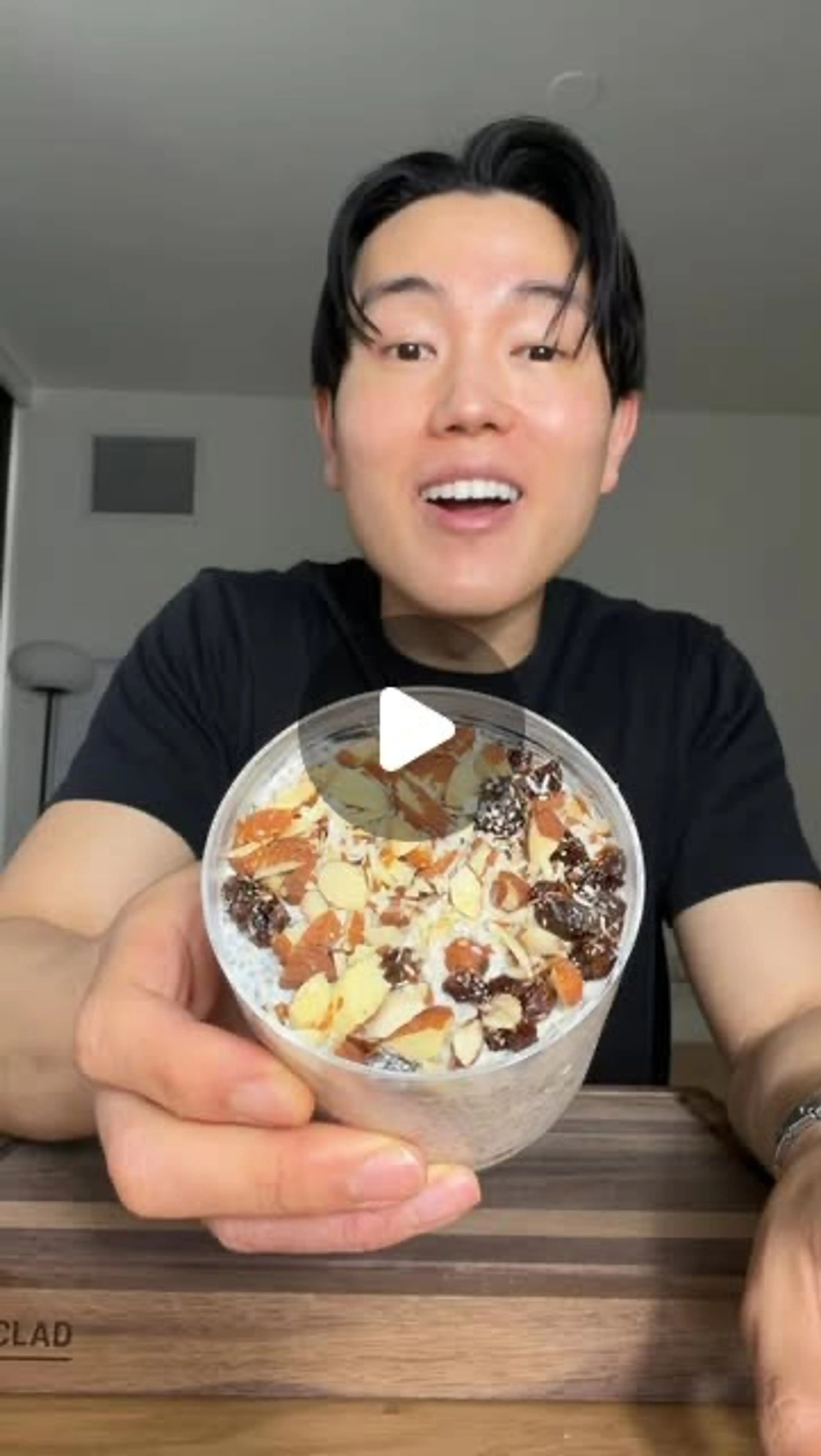 “Caramel” Chia Pudding