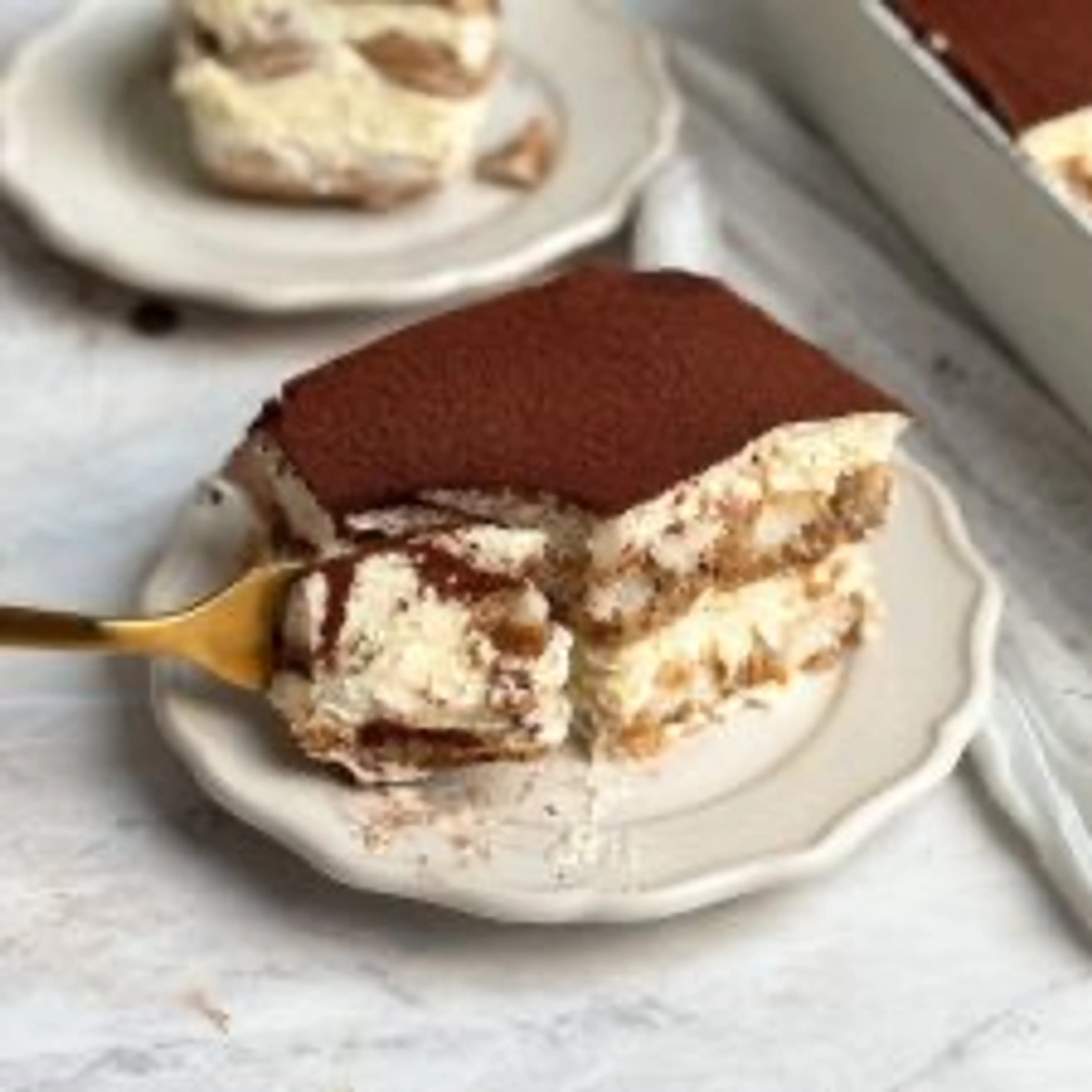 BEST CLASSIC ITALIAN TIRAMISU RECIPE