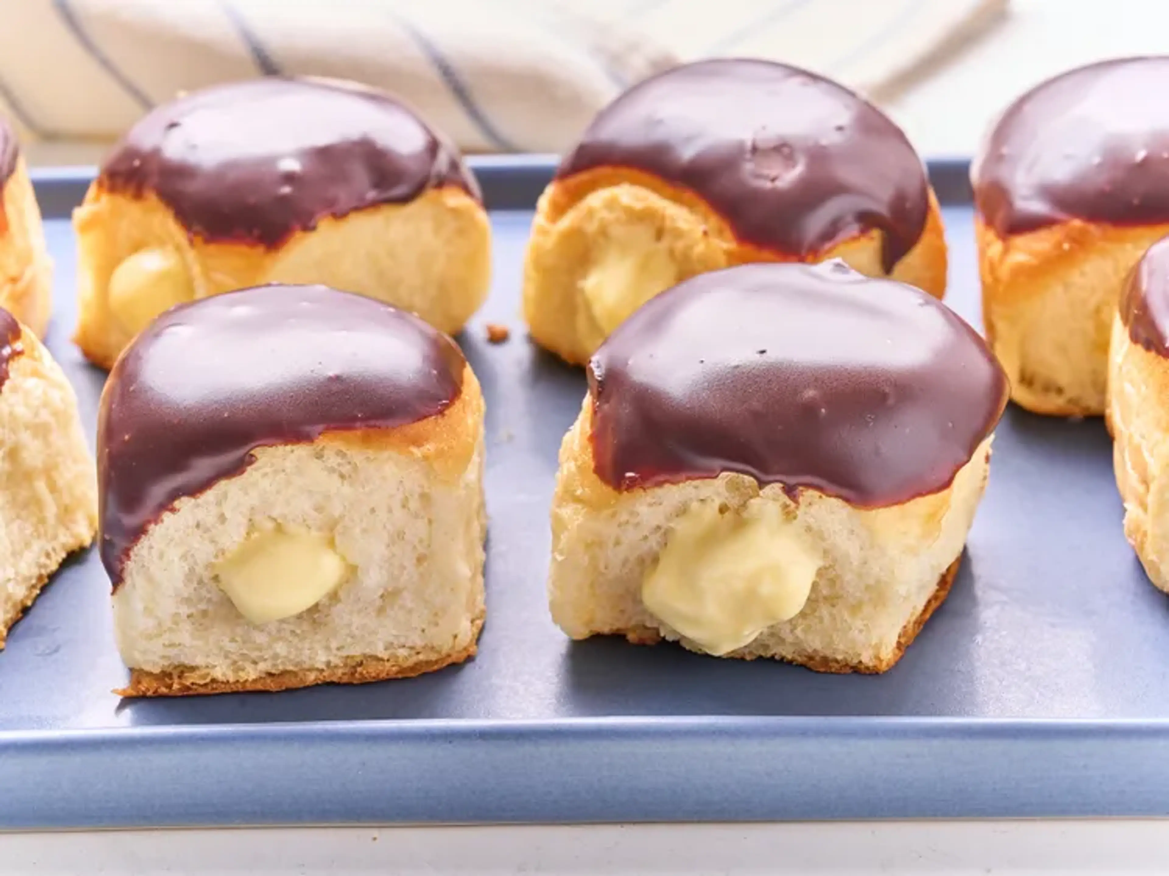Boston Cream Hawaiian Roll “Donuts”