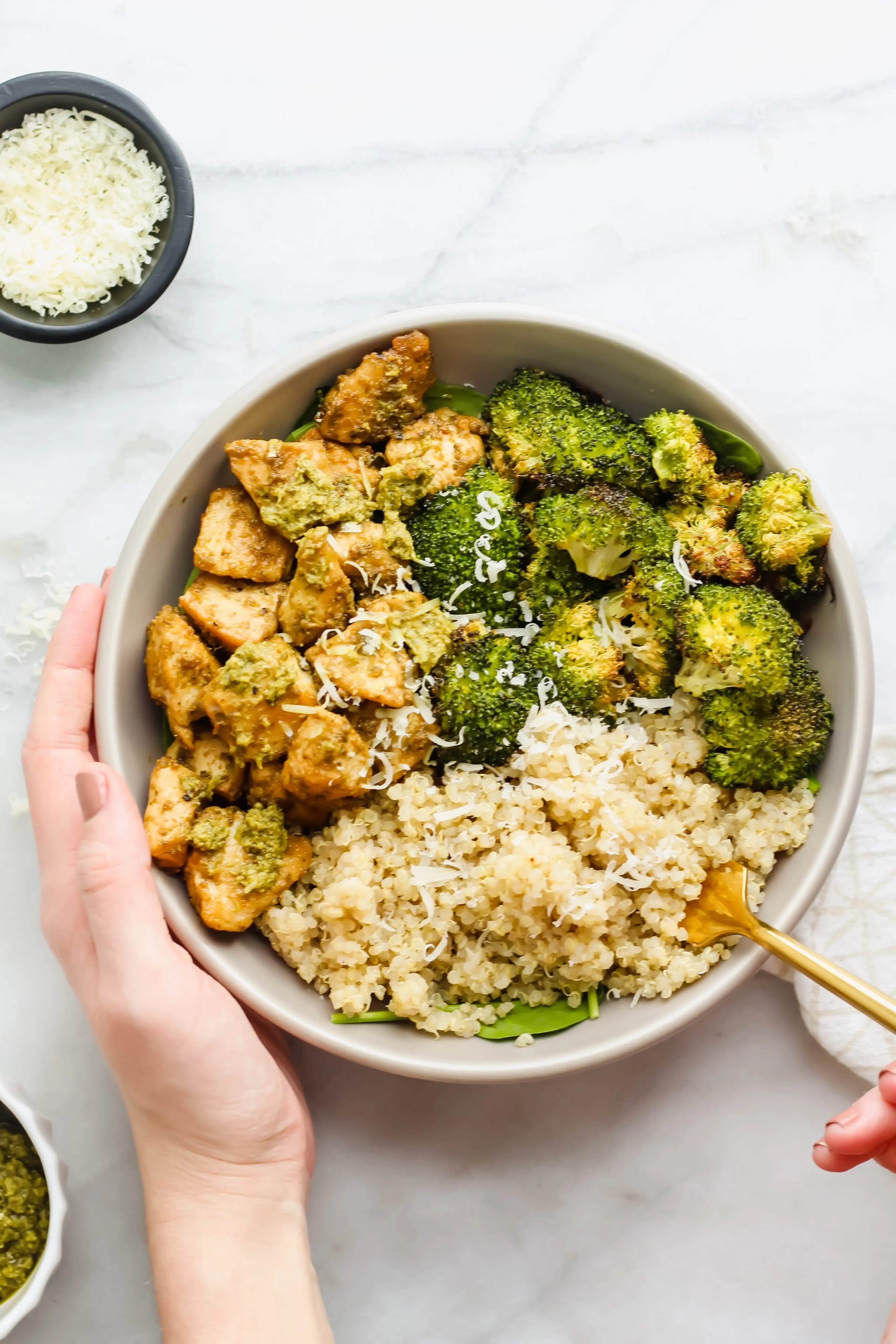 Chicken Pesto Quinoa Bowl