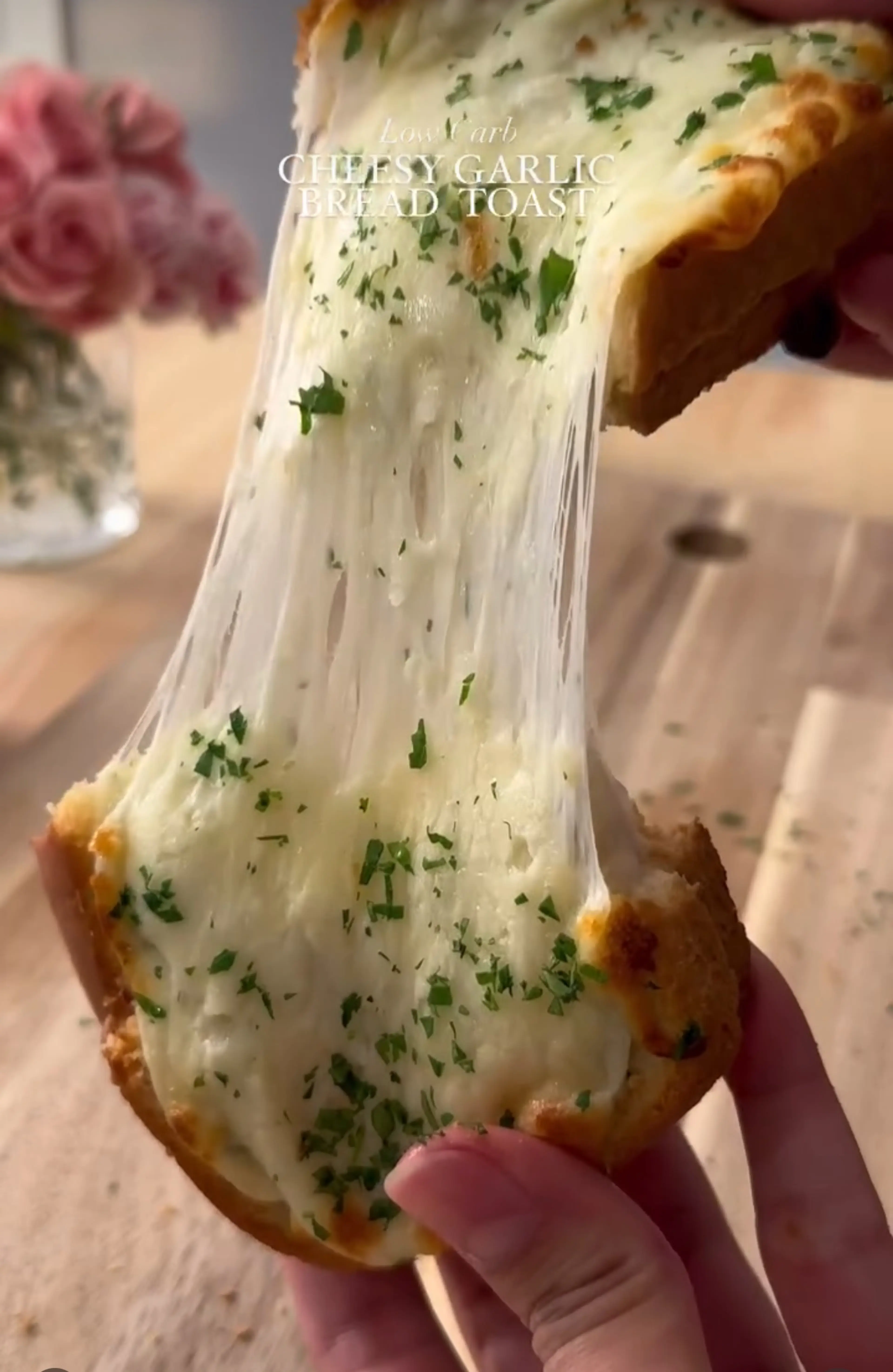 Cheesy Garlic Bread Toast