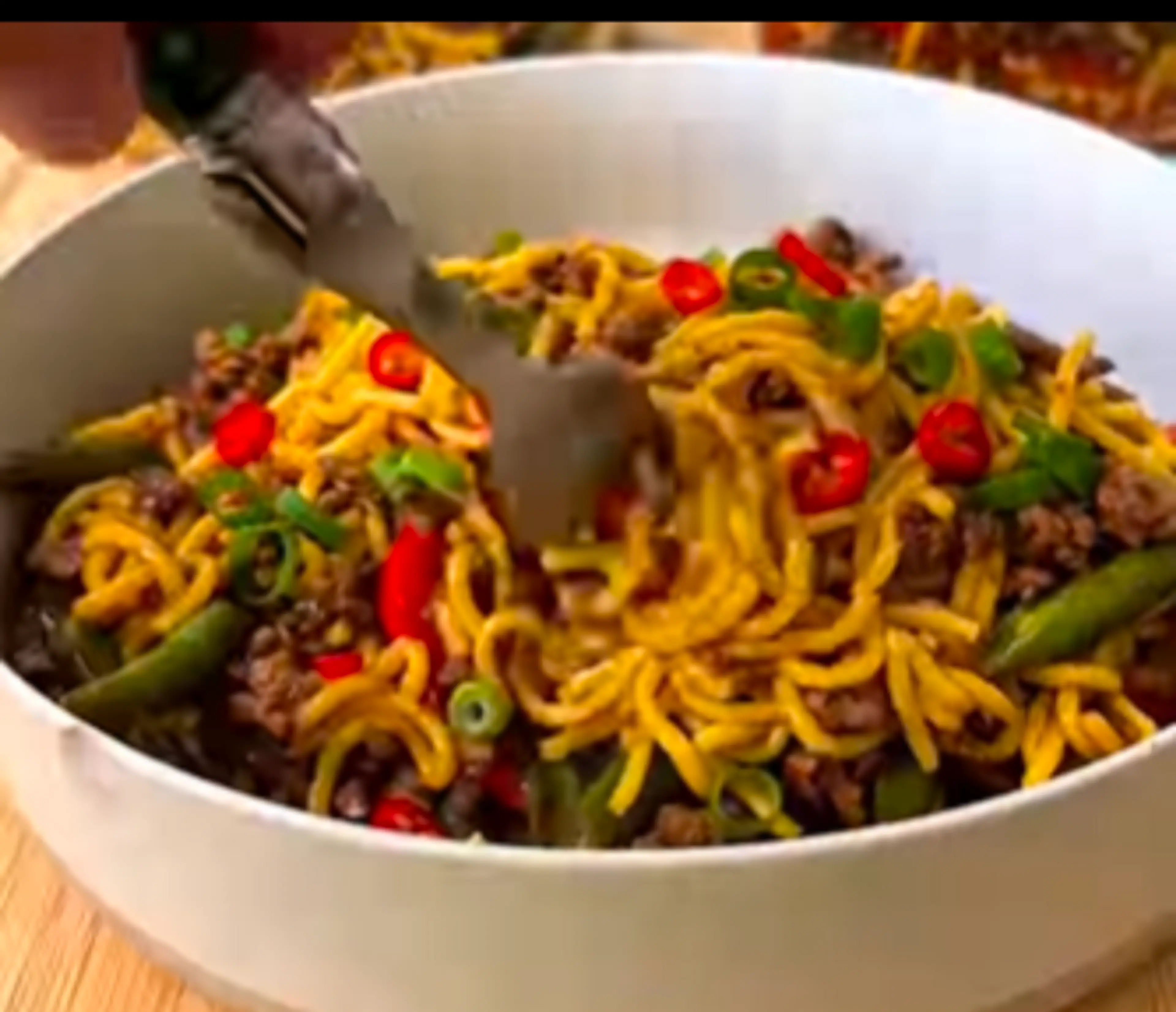 Sticky Soy Noodles