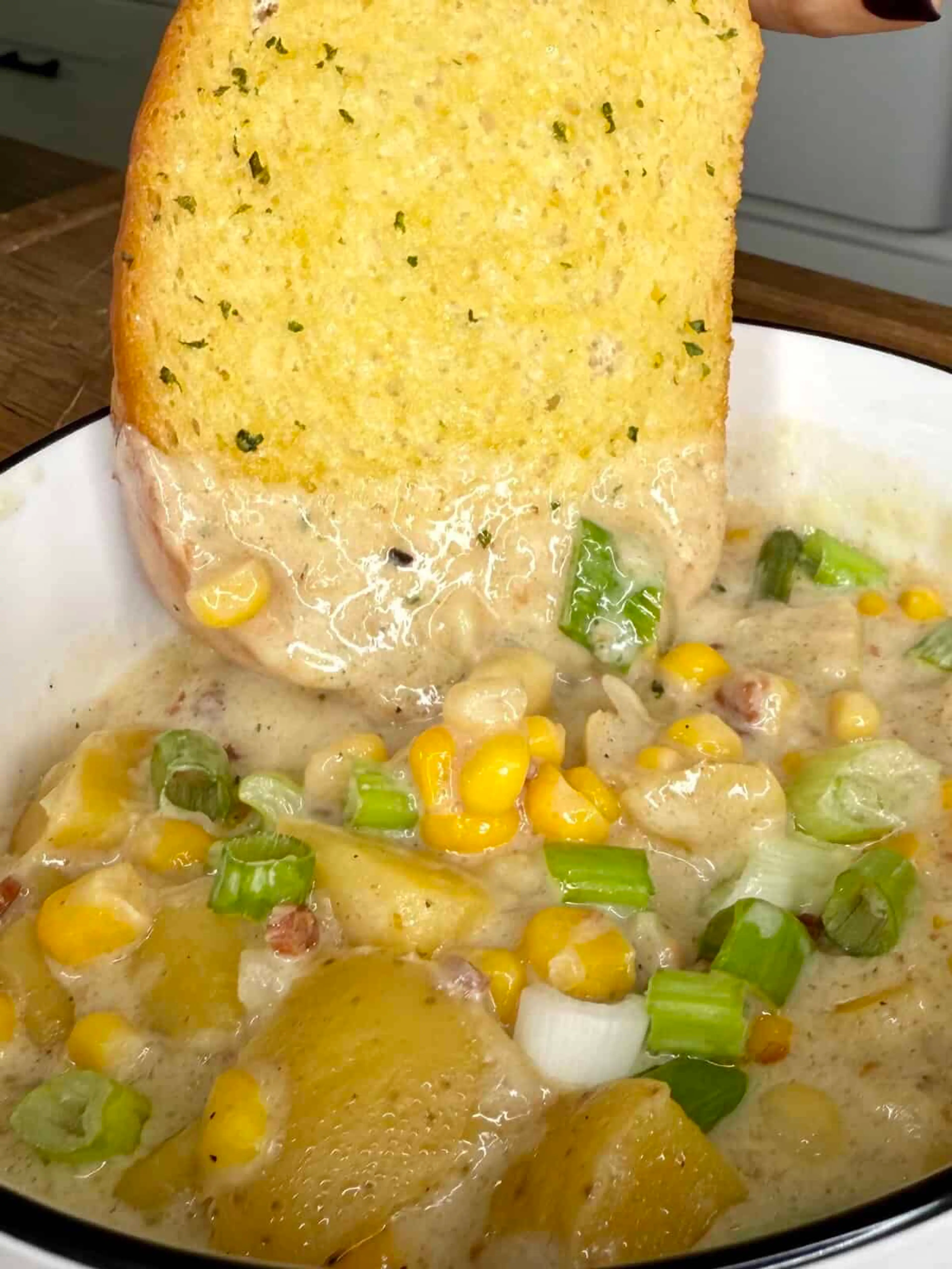 Creamy Crockpot Corn Chowder