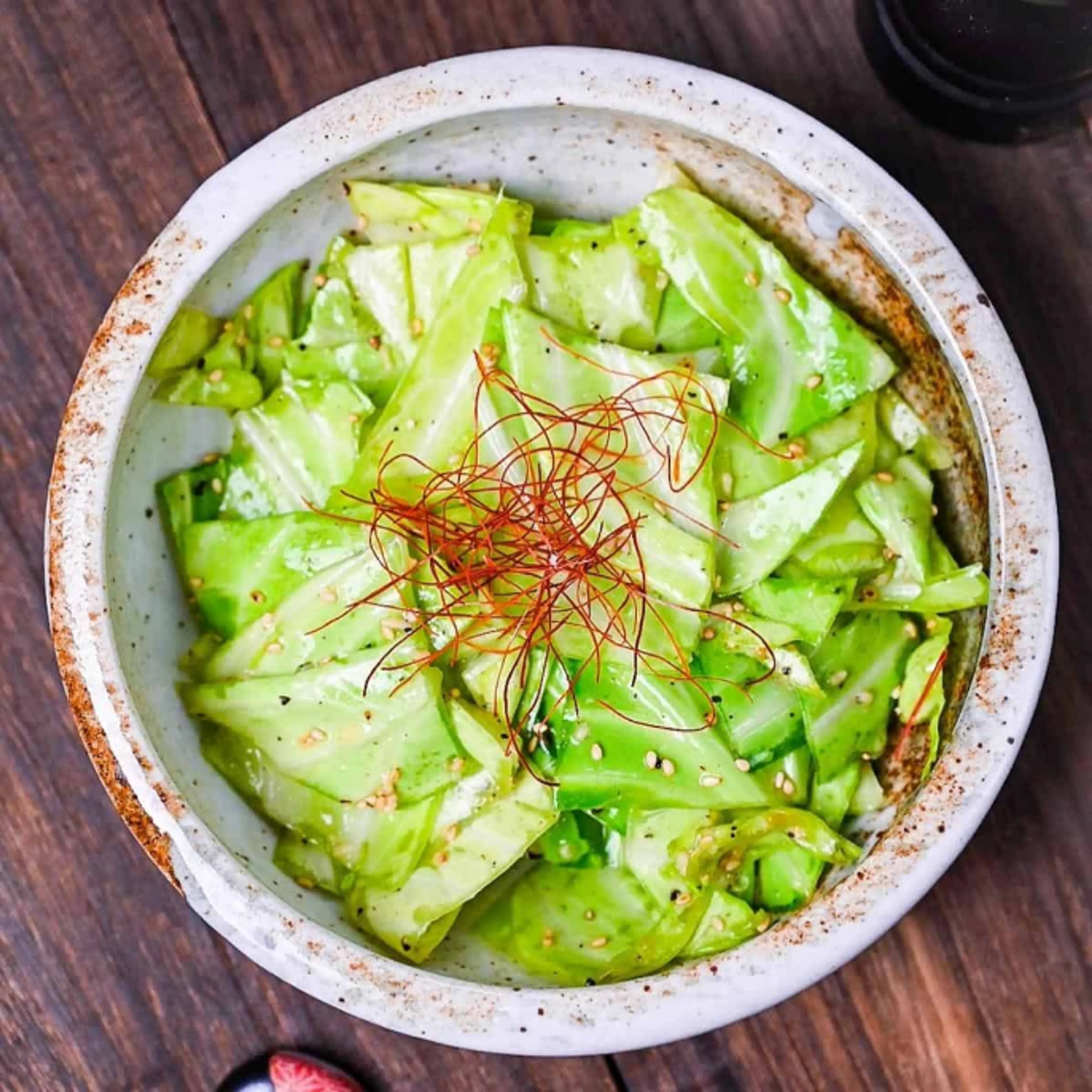Izakaya Style Salted Cabbage (Yamitsuki Cabbage)