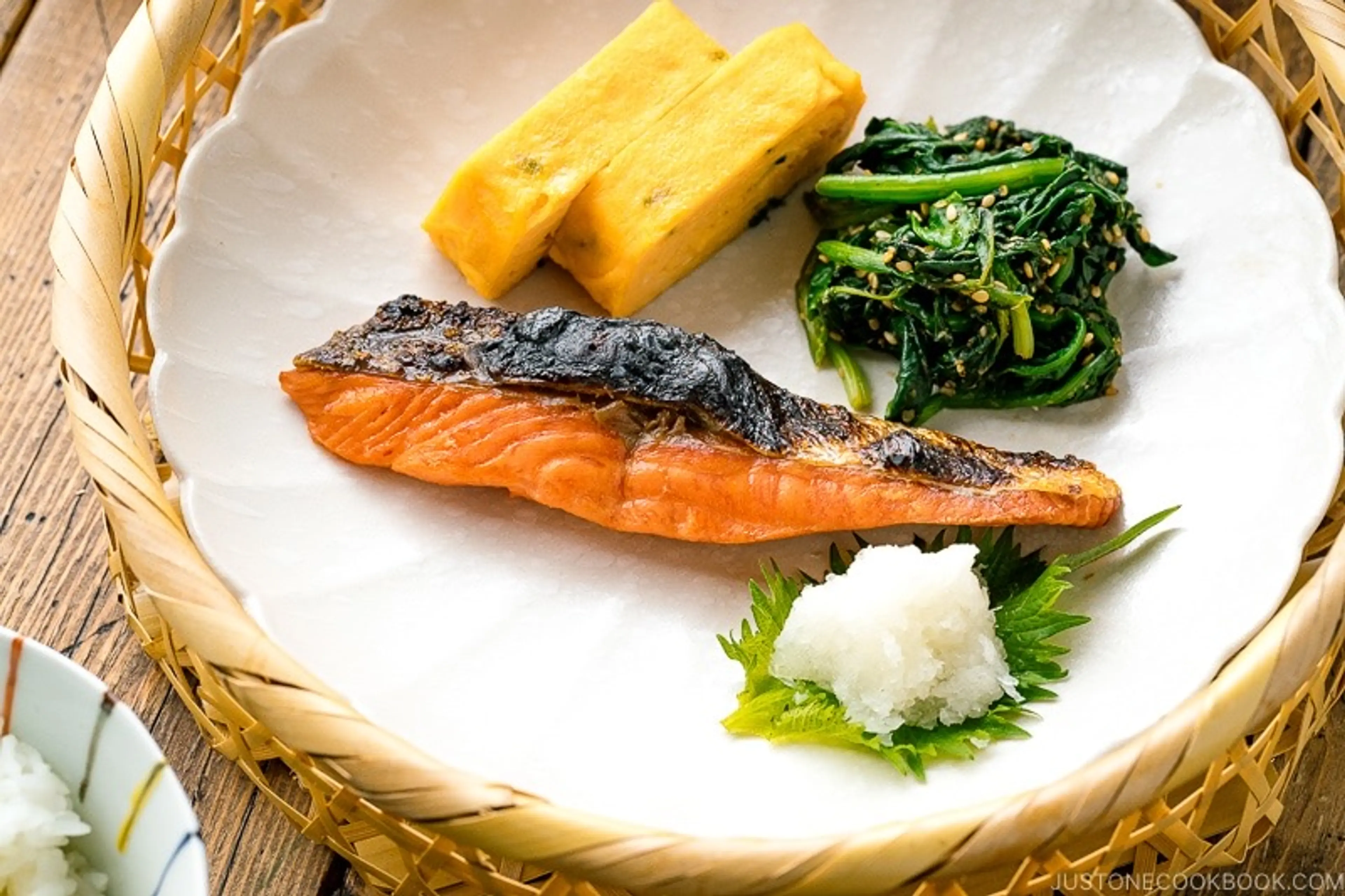 Japanese Salted Salmon (Shiojake/Shiozake)