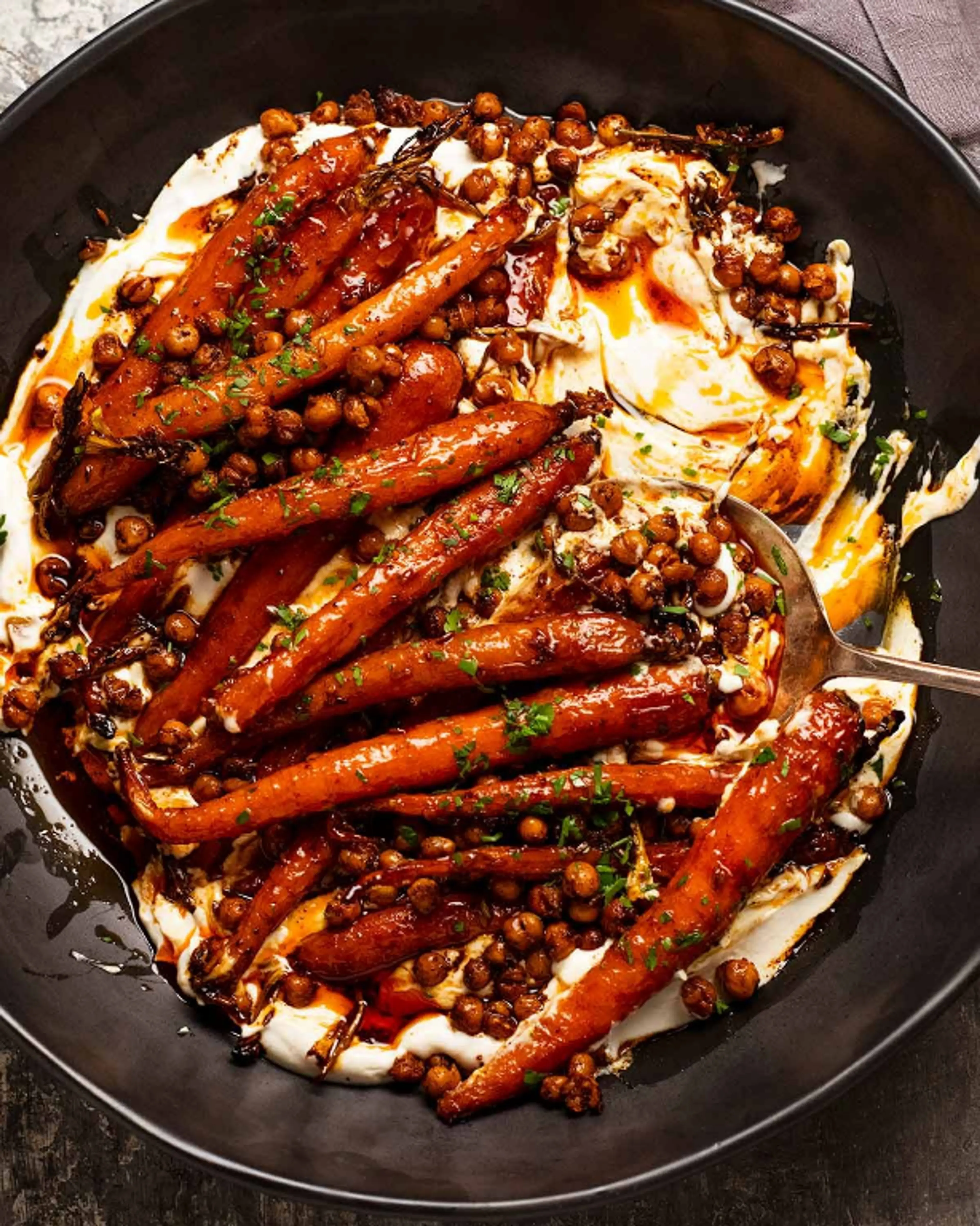 Spicy maple roast carrots w/crispy chickpeas, yogurt sauce