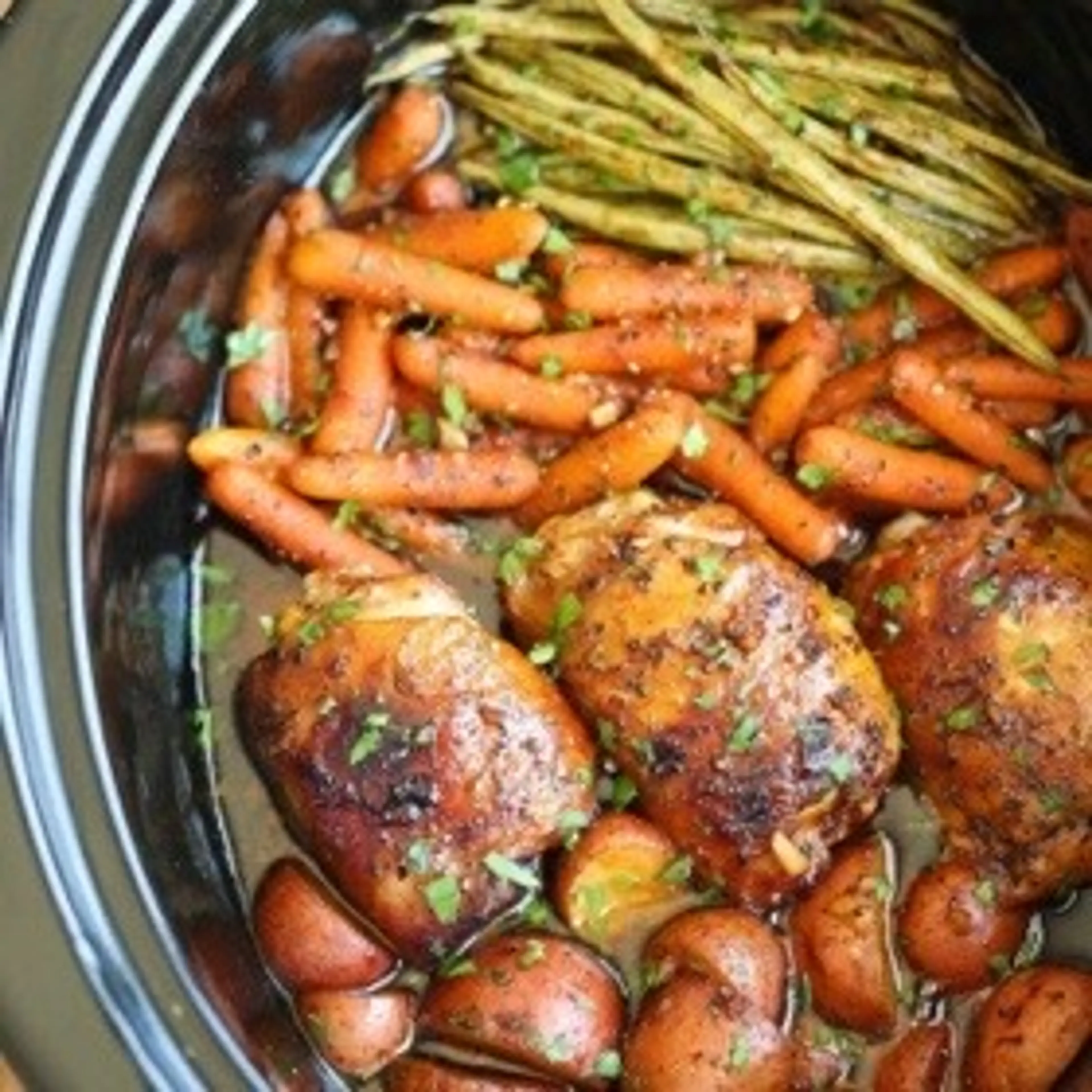 Slow Cooker Honey Garlic Chicken and Veggies