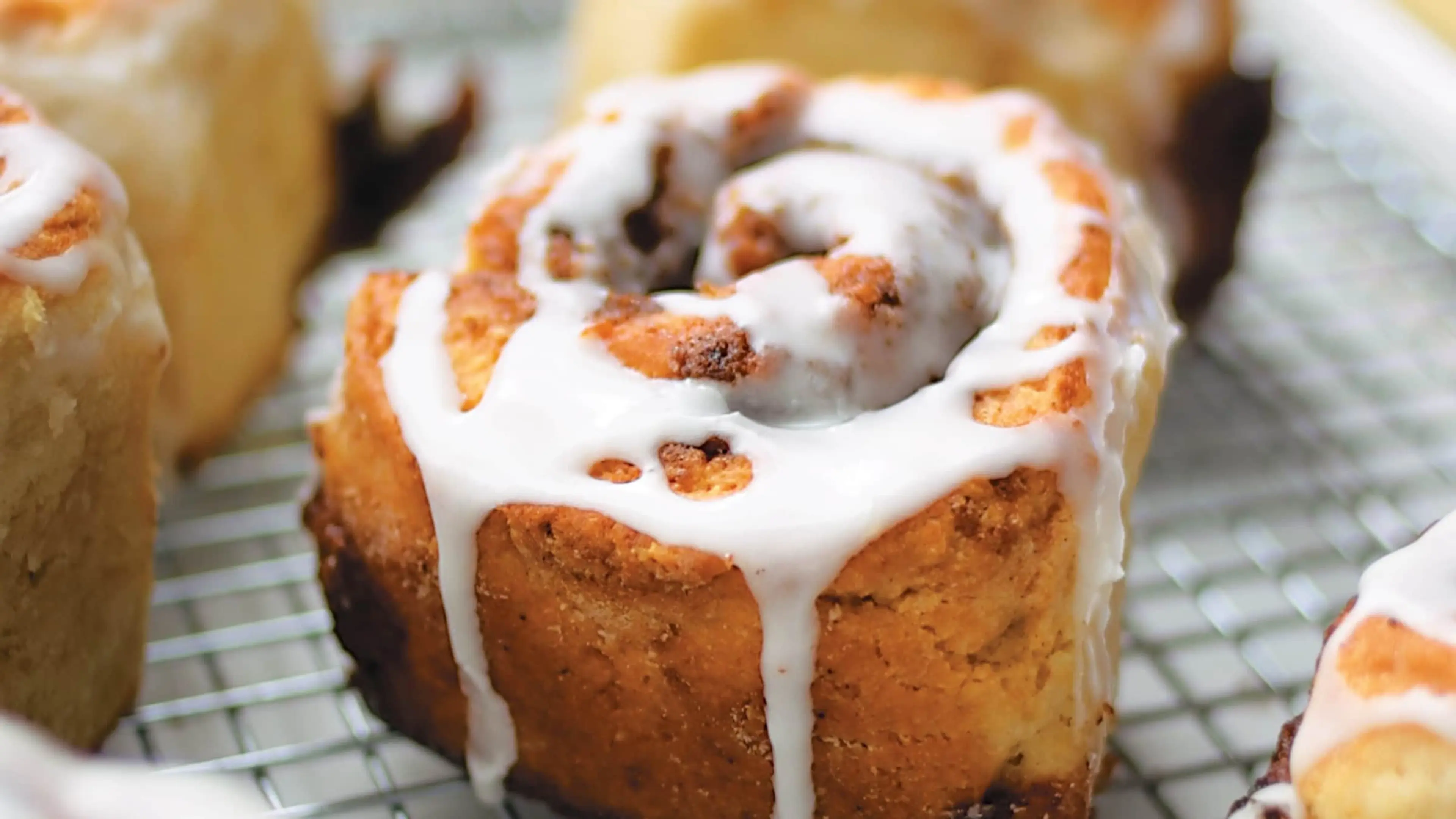 Quick Cinnamon Buns With Buttermilk Icing (ATK)