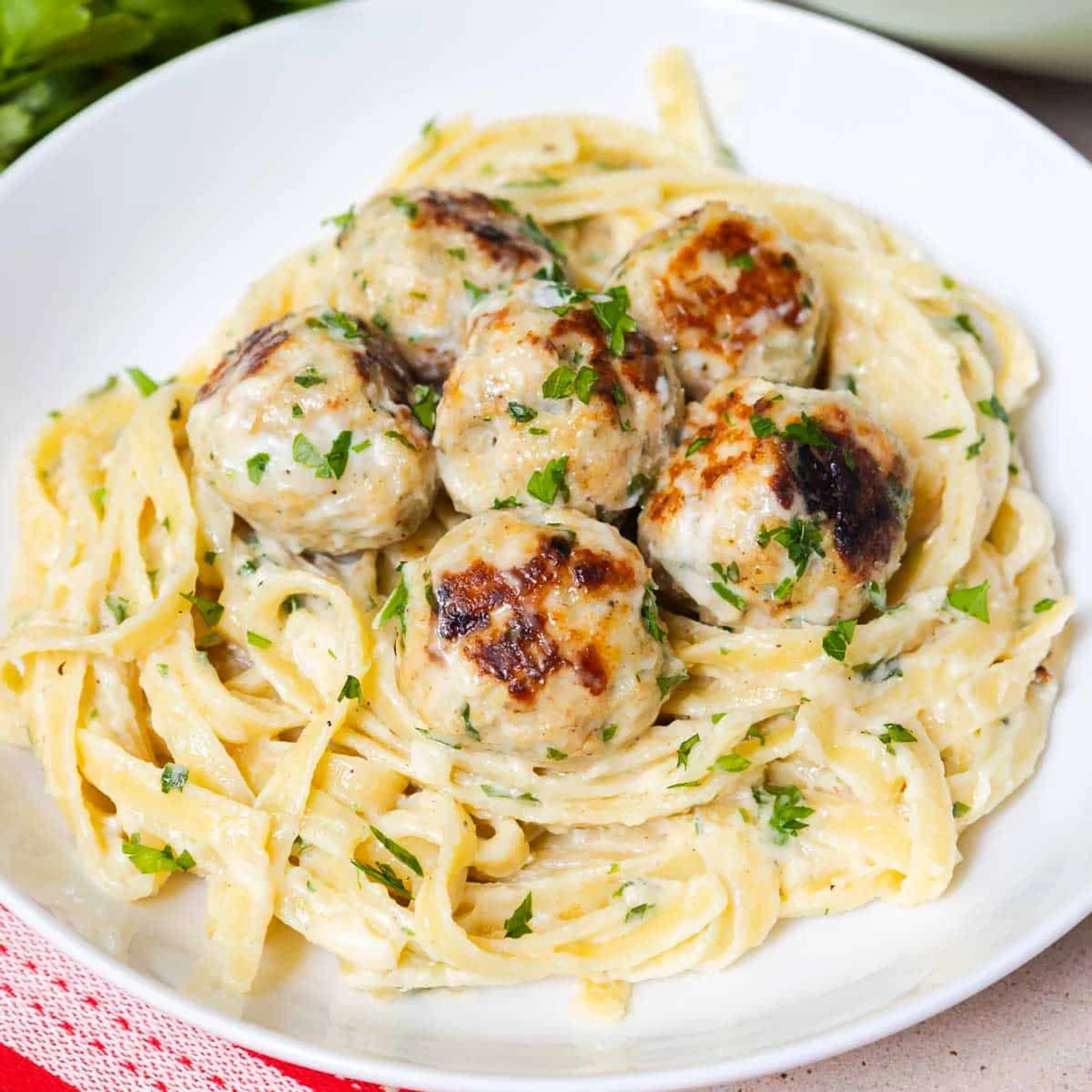 Chicken Meatball with Fettuccine Alfredo