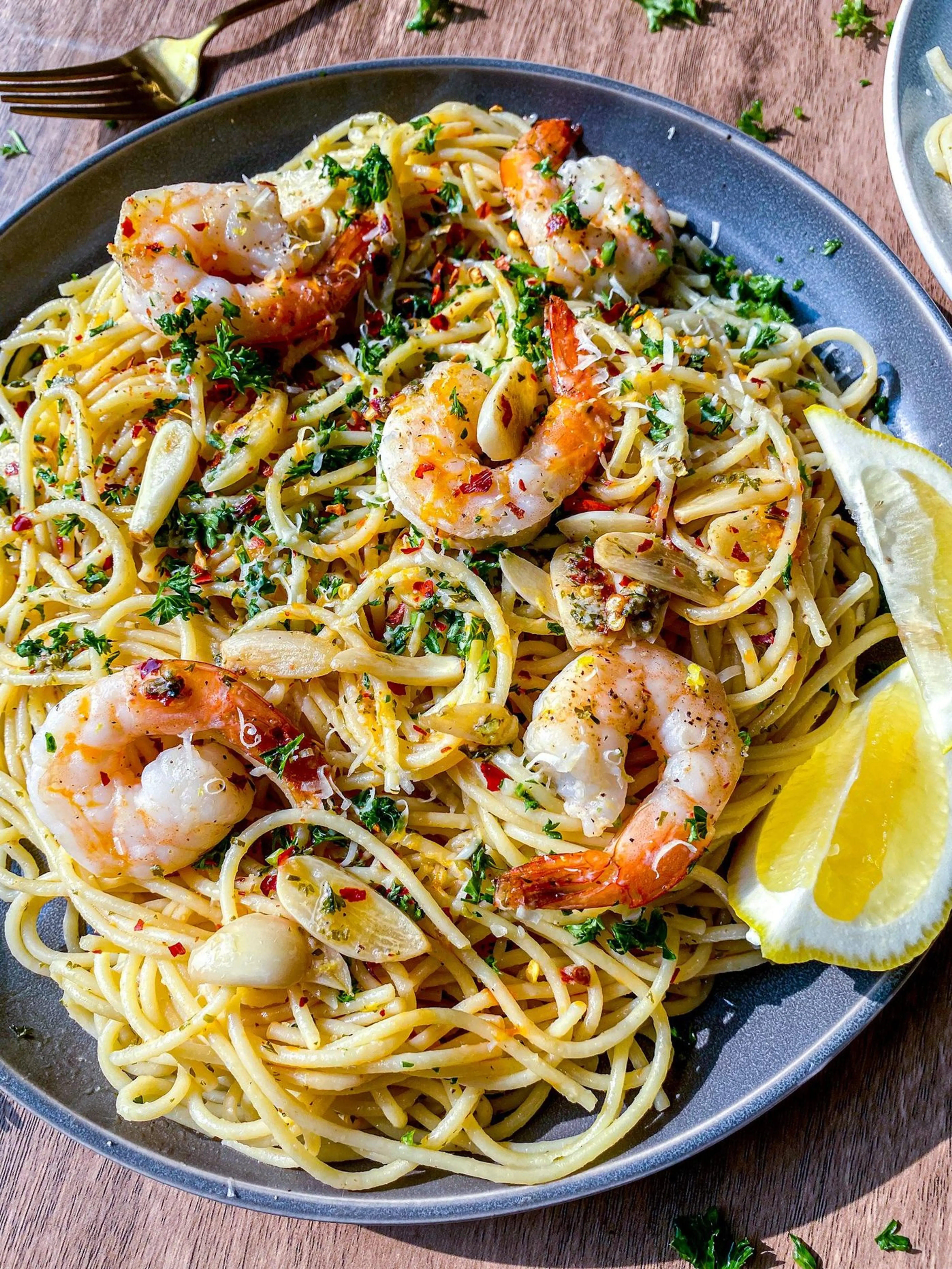 Shrimp Scampi Pasta (Without Wine)