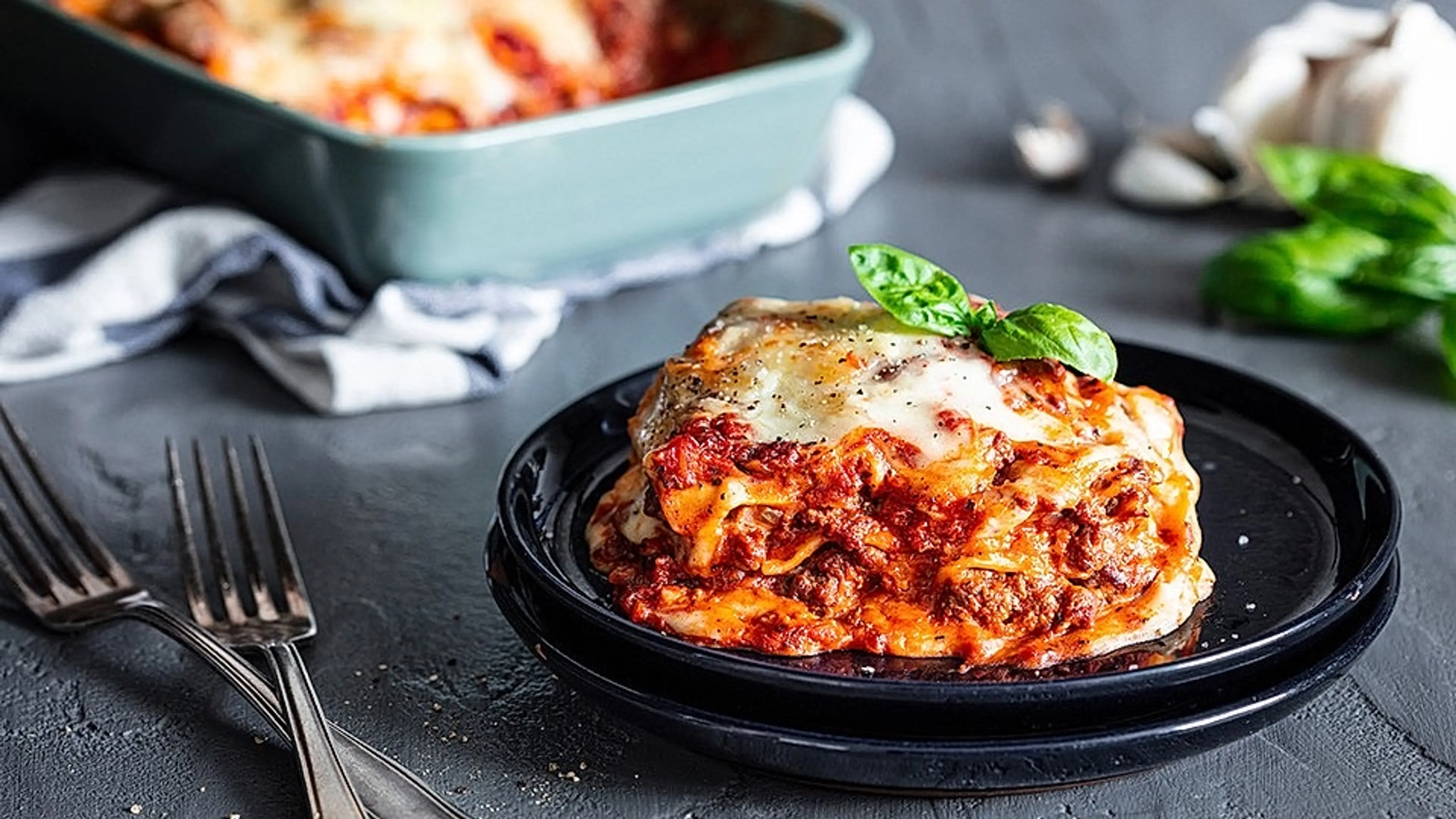 Béchamel-Hackfleisch-Lasagne