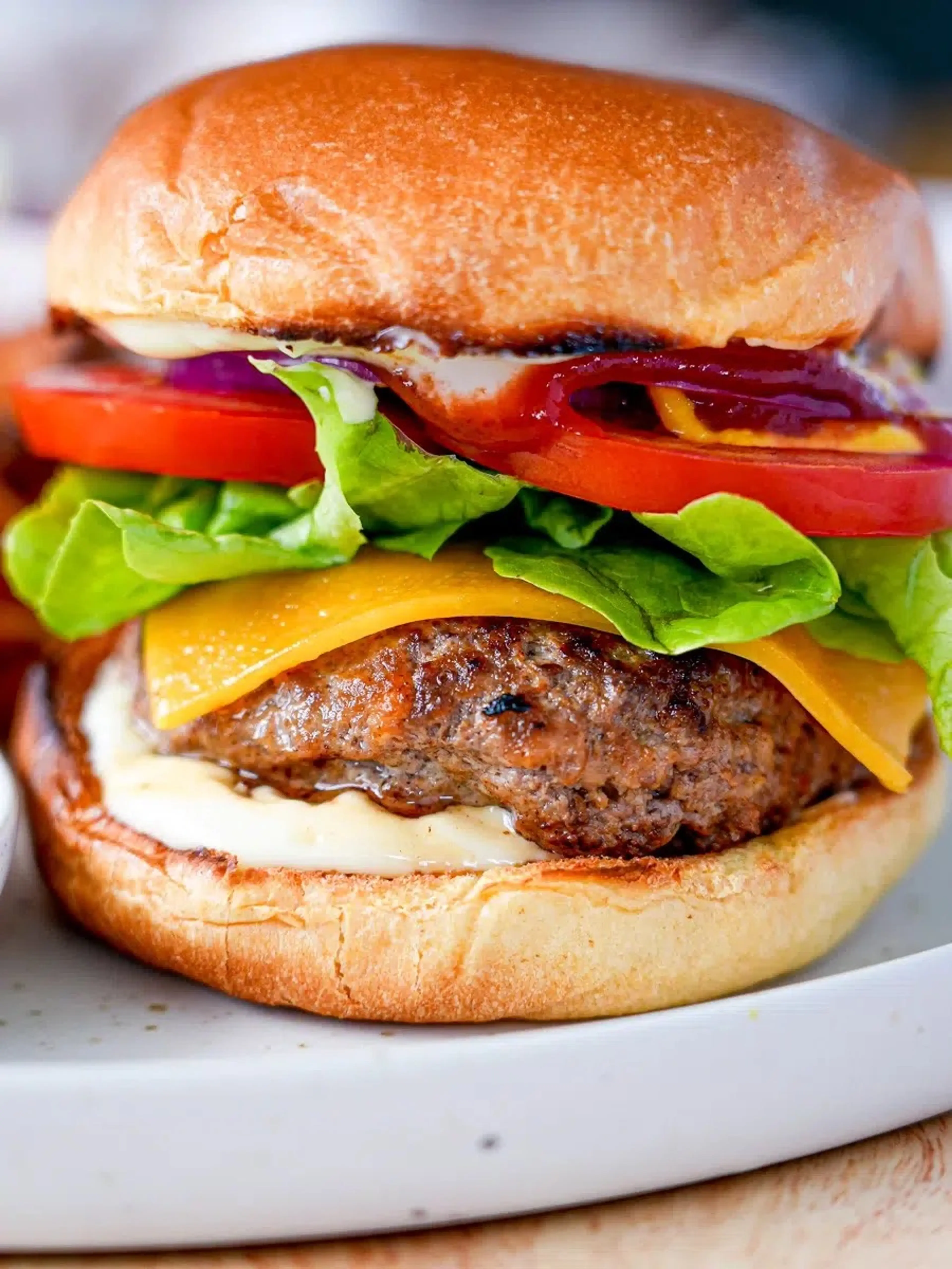Juicy Homemade Beef Burgers