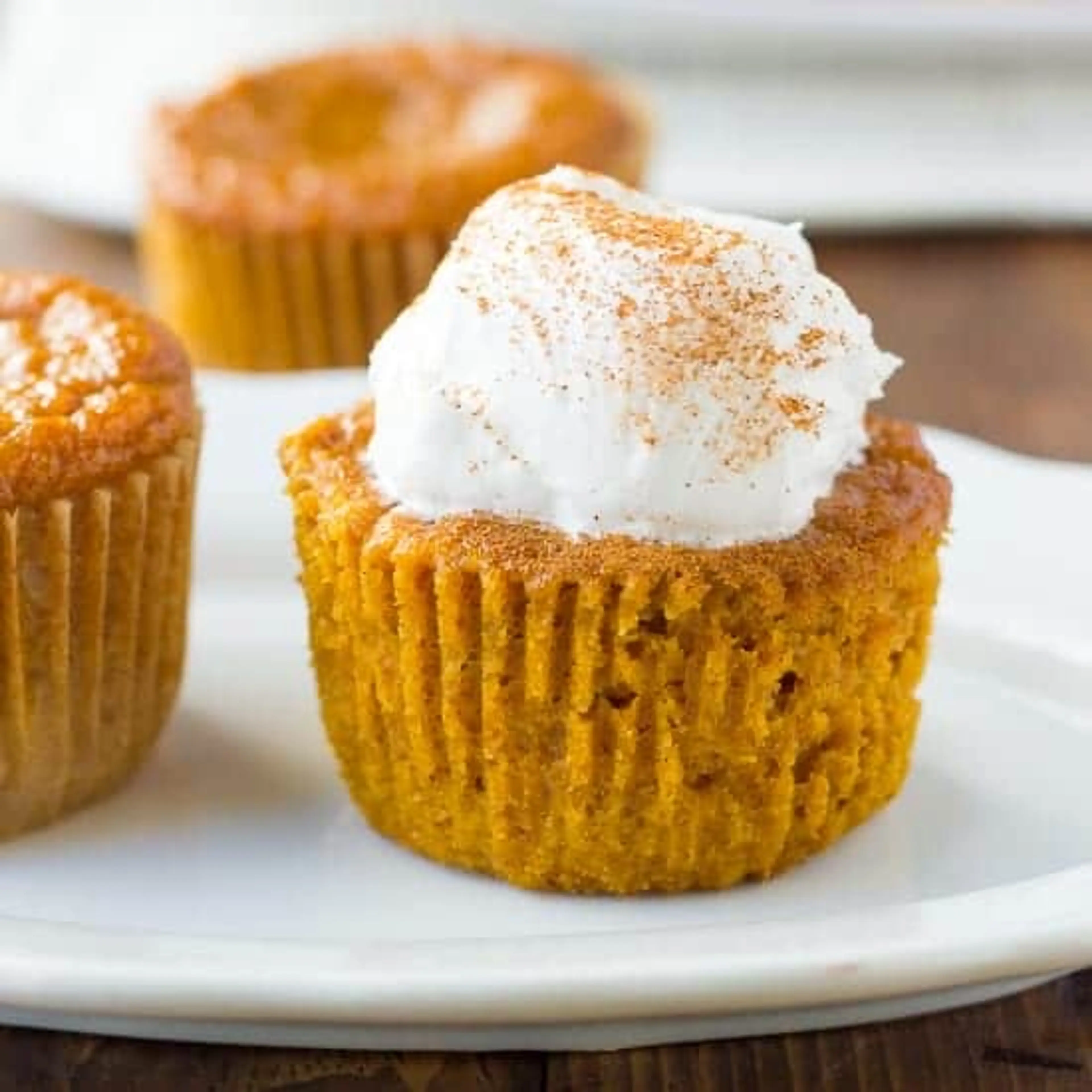 Gluten-Free Crustless Pumpkin Pie Cupcakes (Dairy-Free)