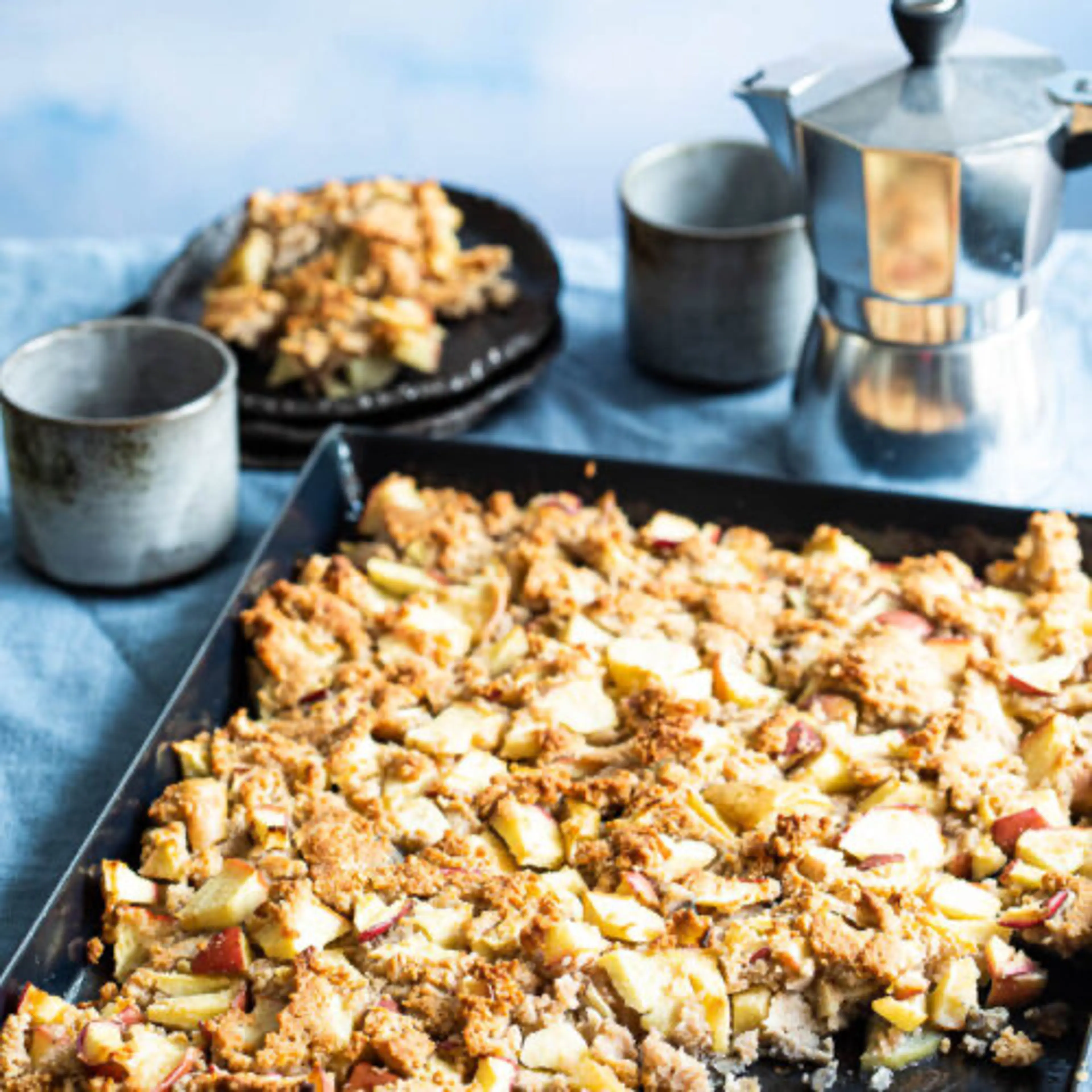 Traybake Apple Crumble