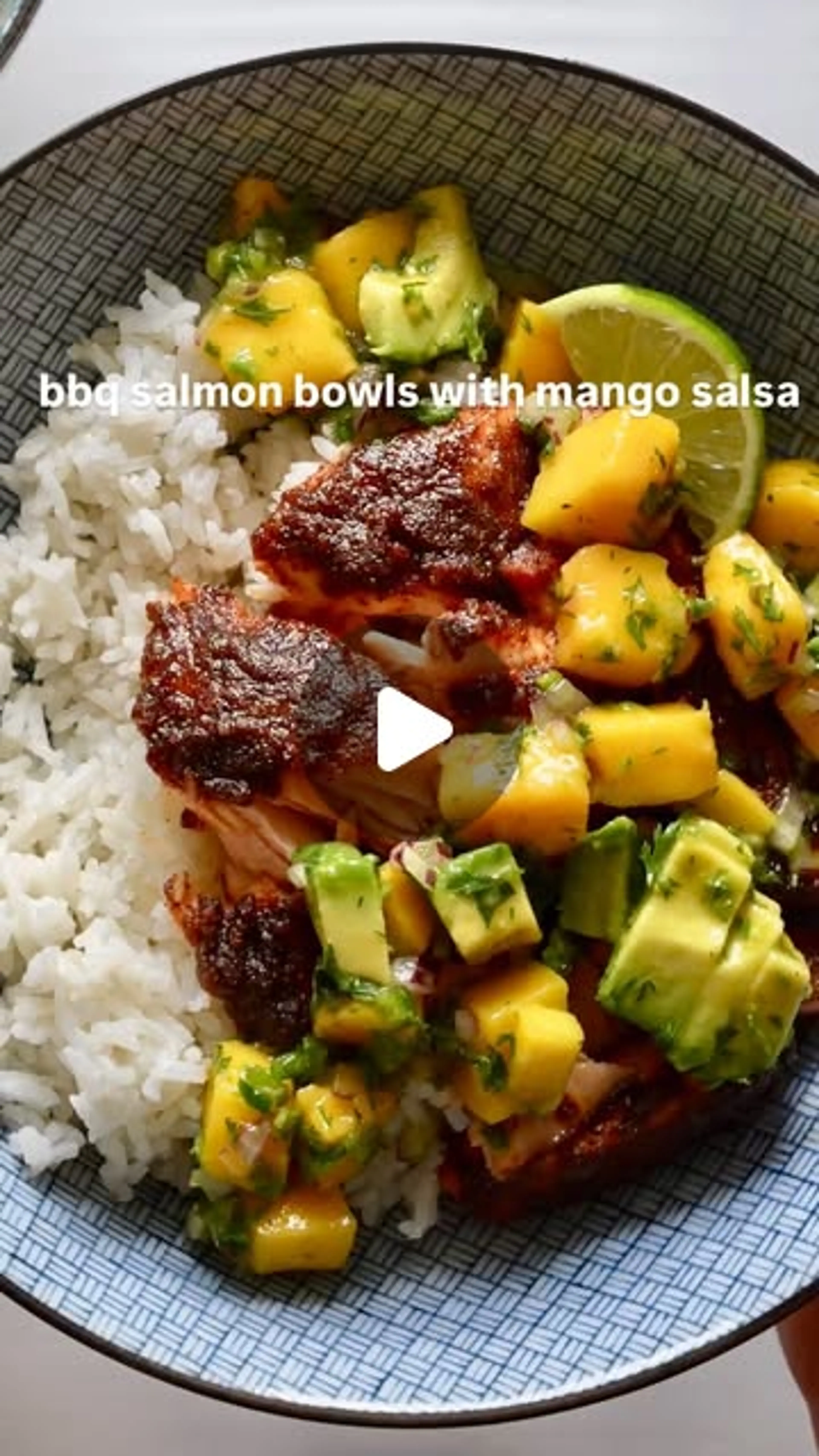 Bbq Salmon with Mango Salsa