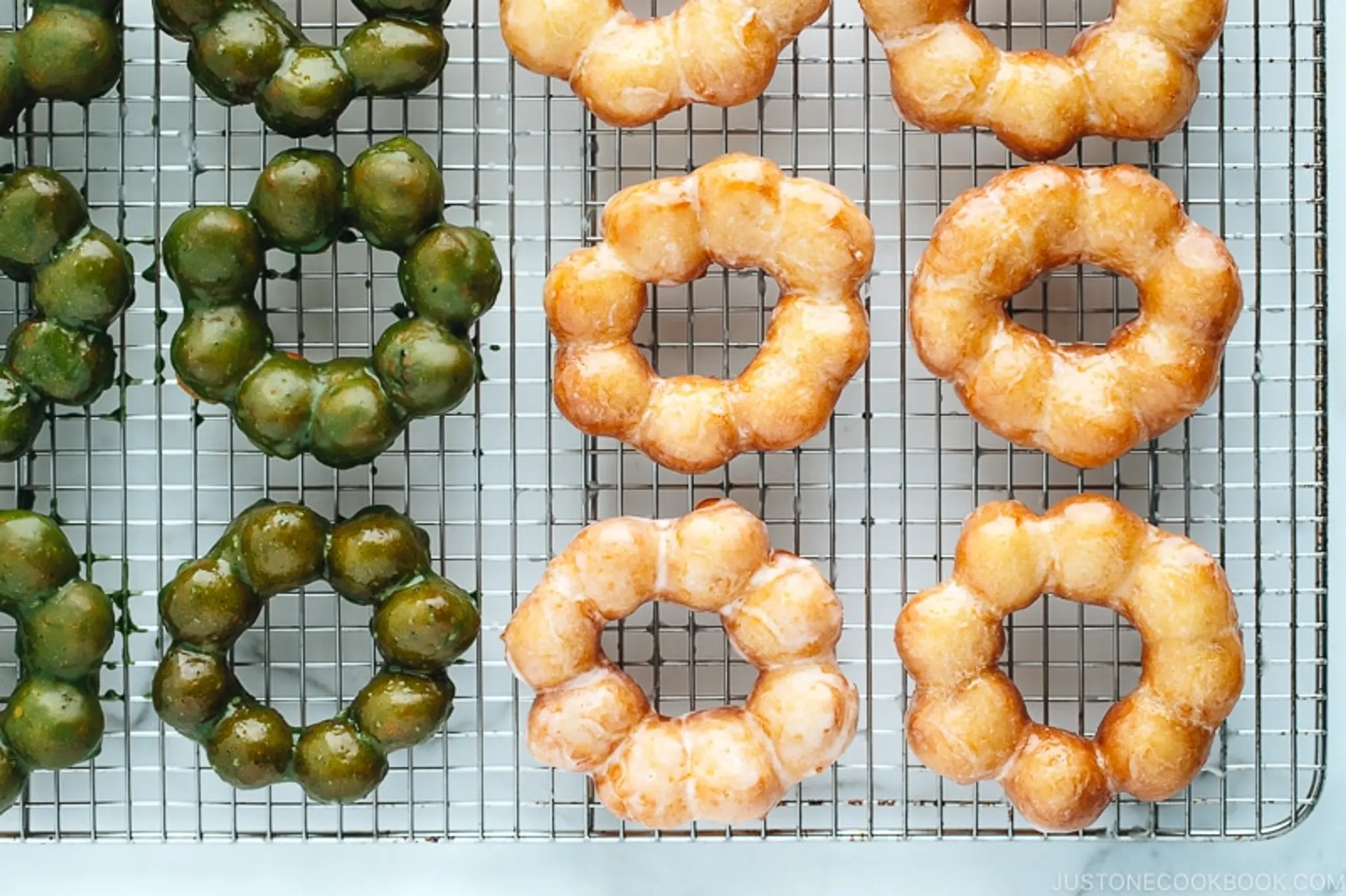Pon de Ring Donut