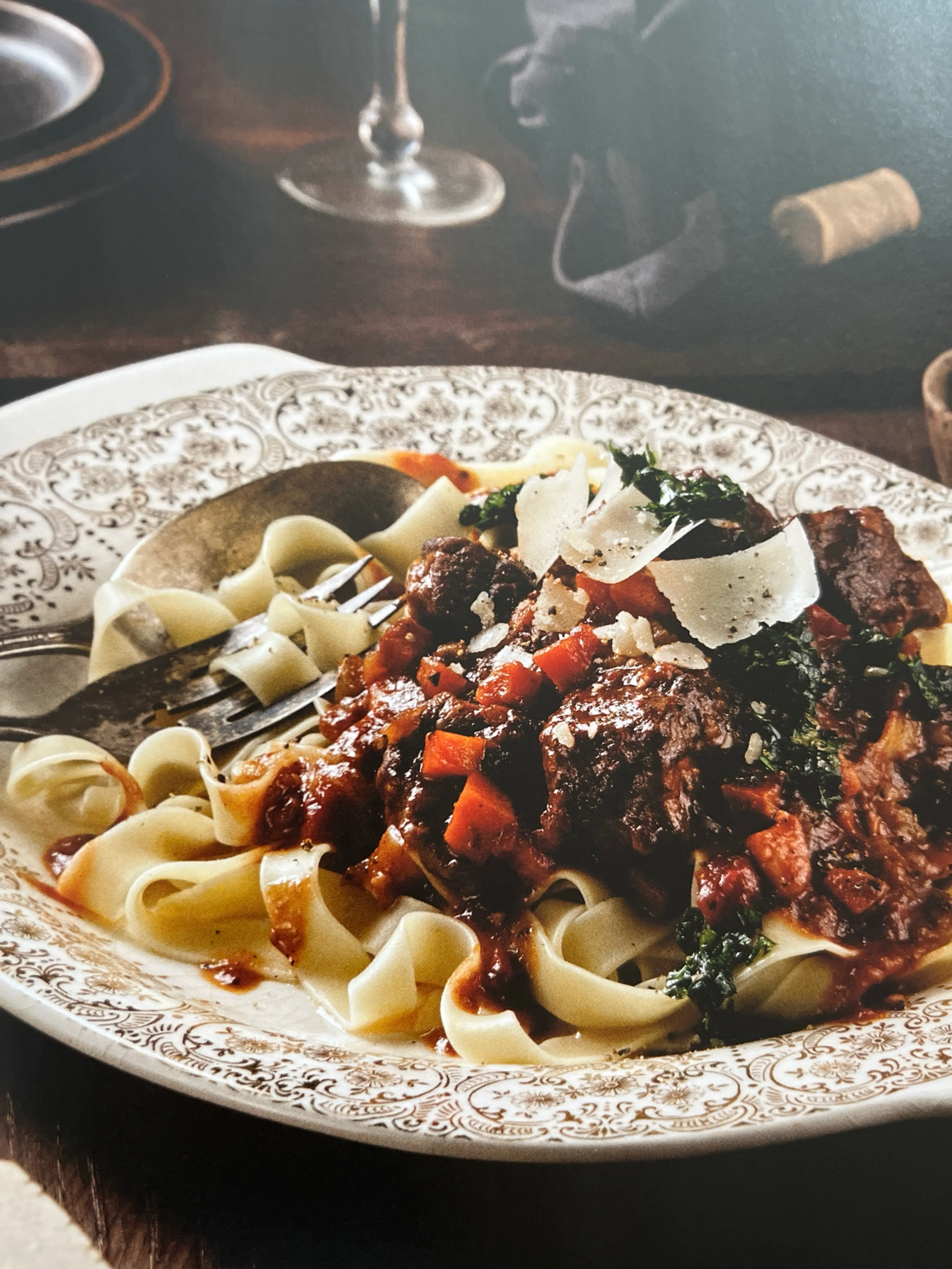 Pappardelles al ragù et gremolata