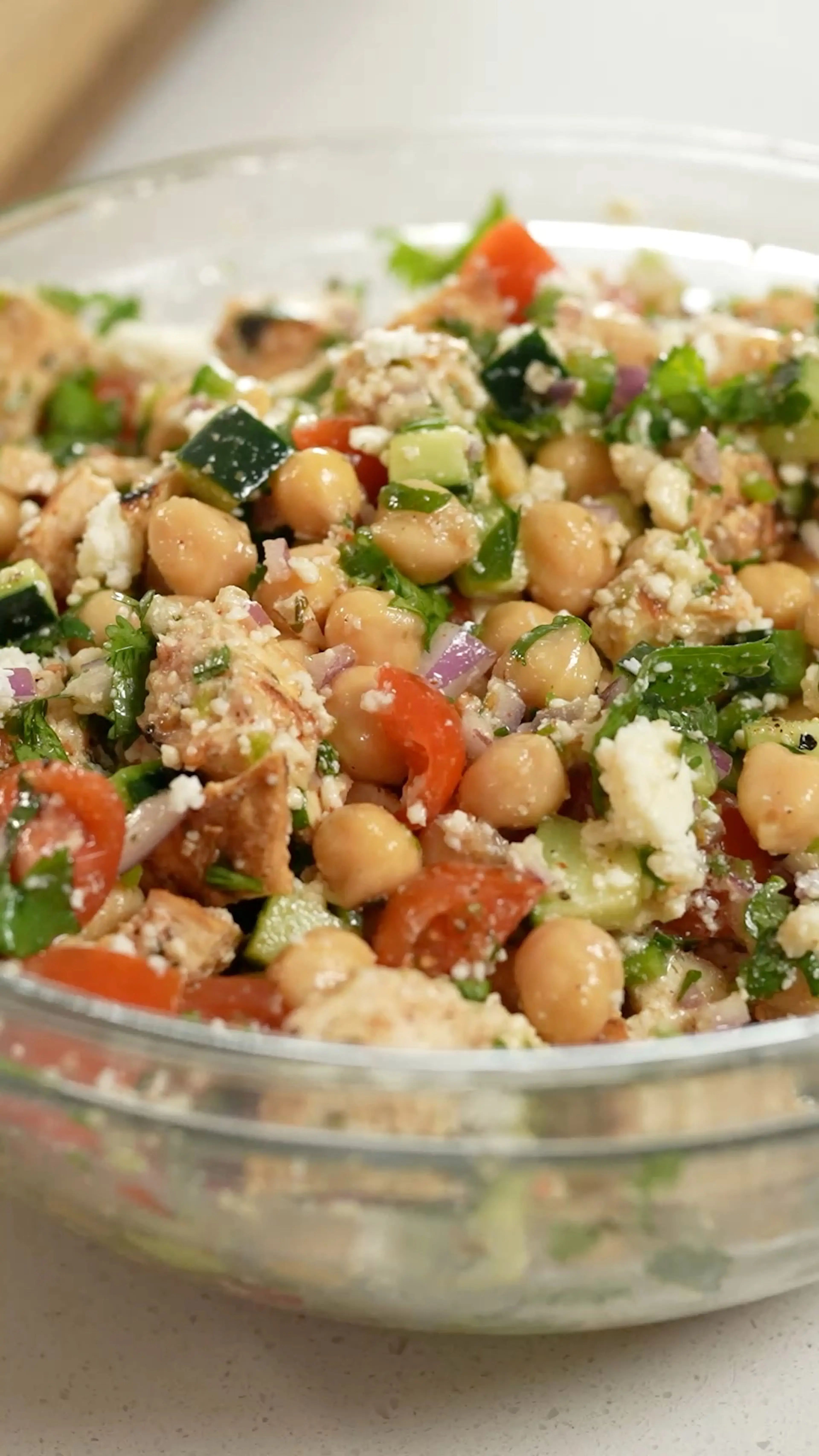 This Cilantro-lime Chicken & Garbanzo Salad Is So Lite and R